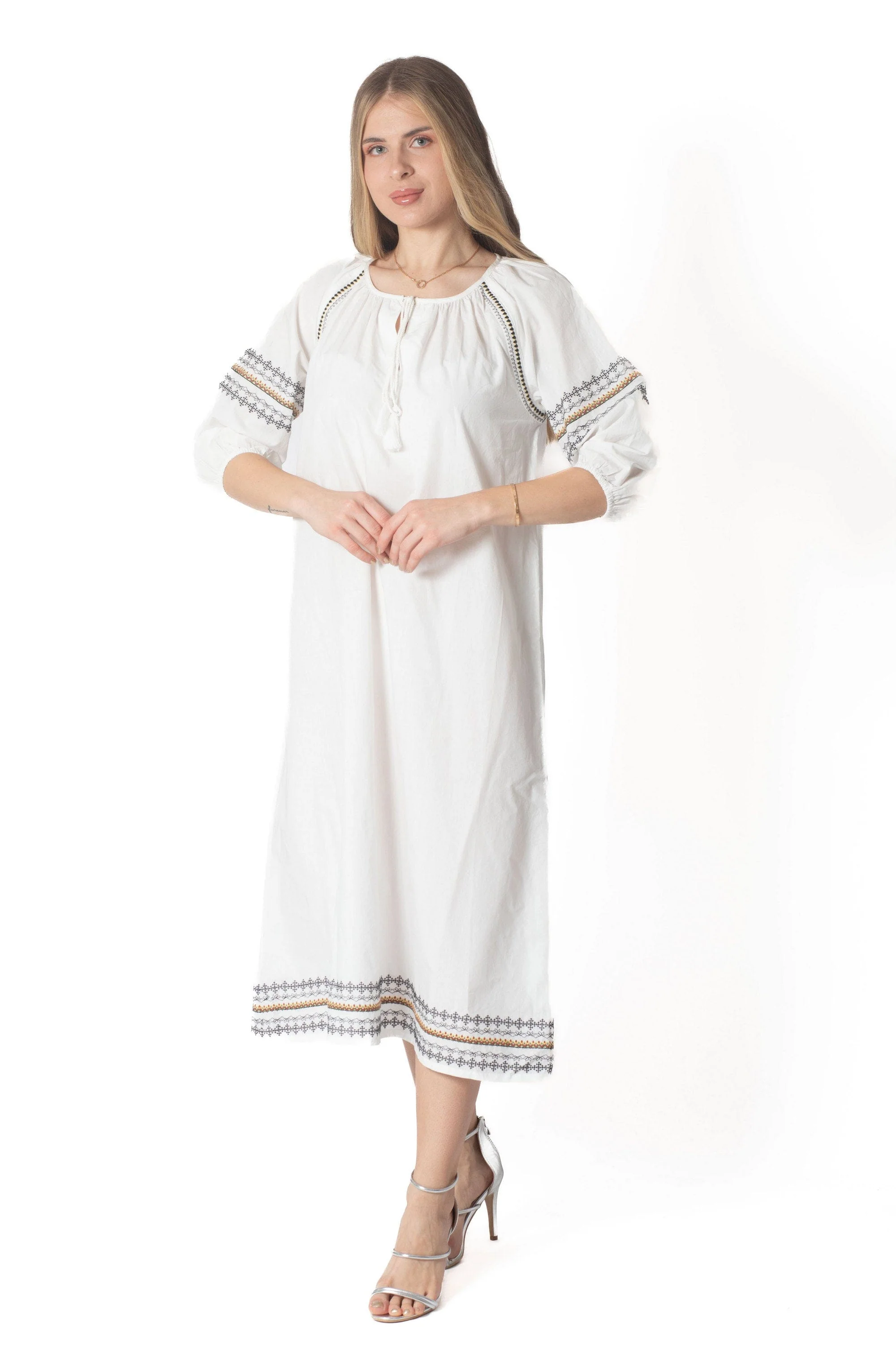 Long Dress Adorned With Embroidery At The Bottom, 3/4 Sleeves - Image 2