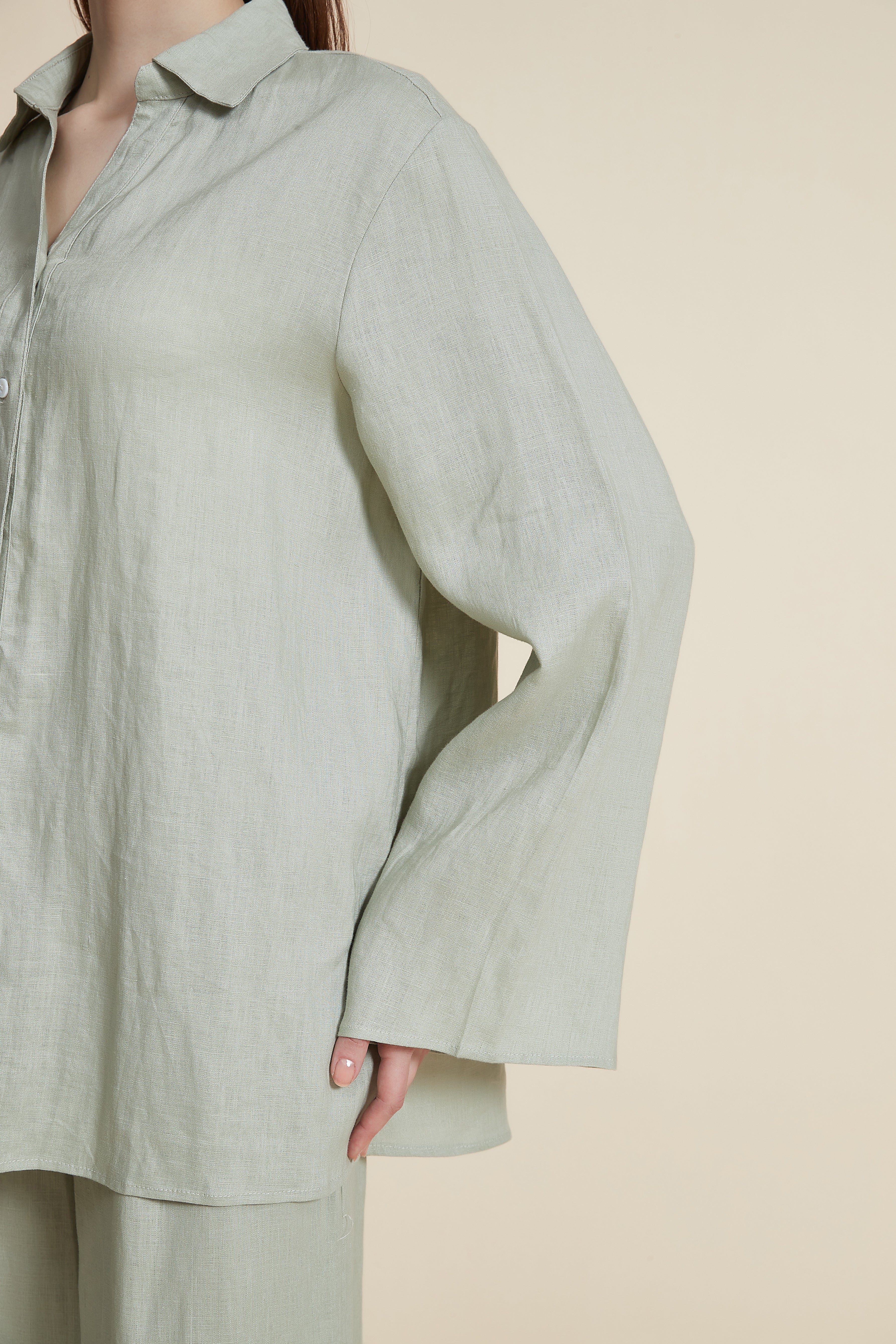 Long Sleeve Loose Shirt with Collar - Image 5