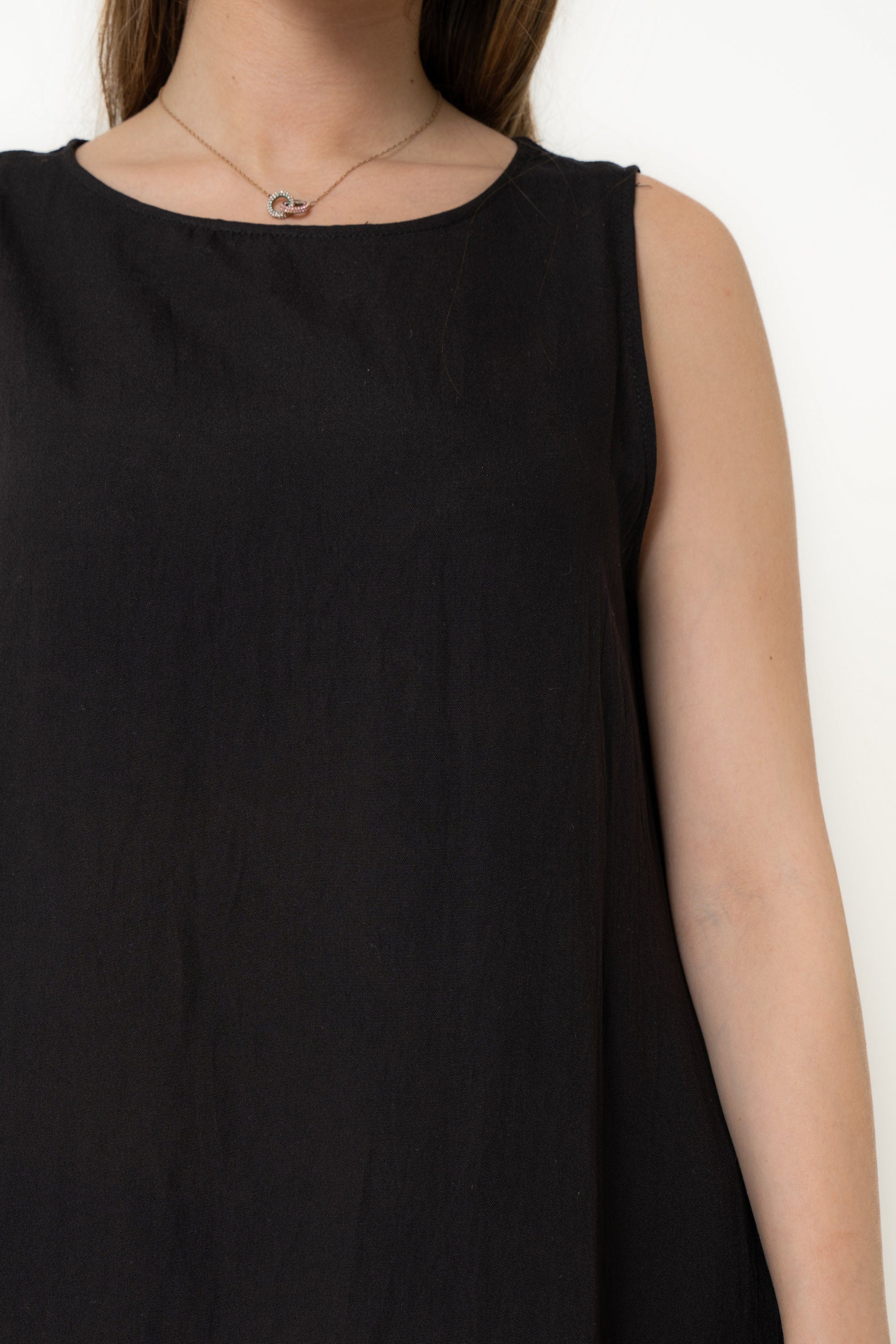 Simple Plain Dress Alternative To Flare - Image 4