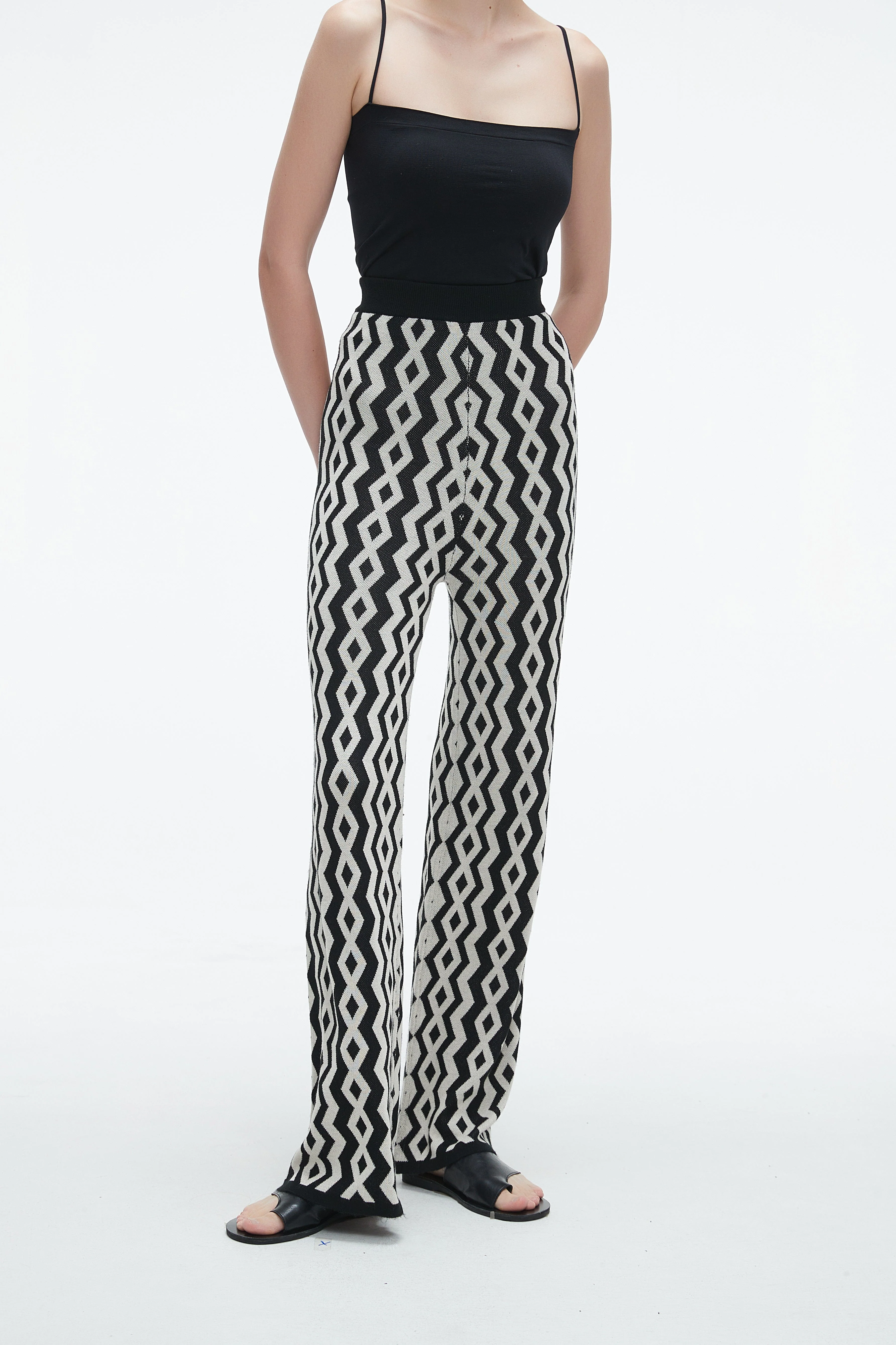 Long Wide-Leg Printed Trousers - Image 6