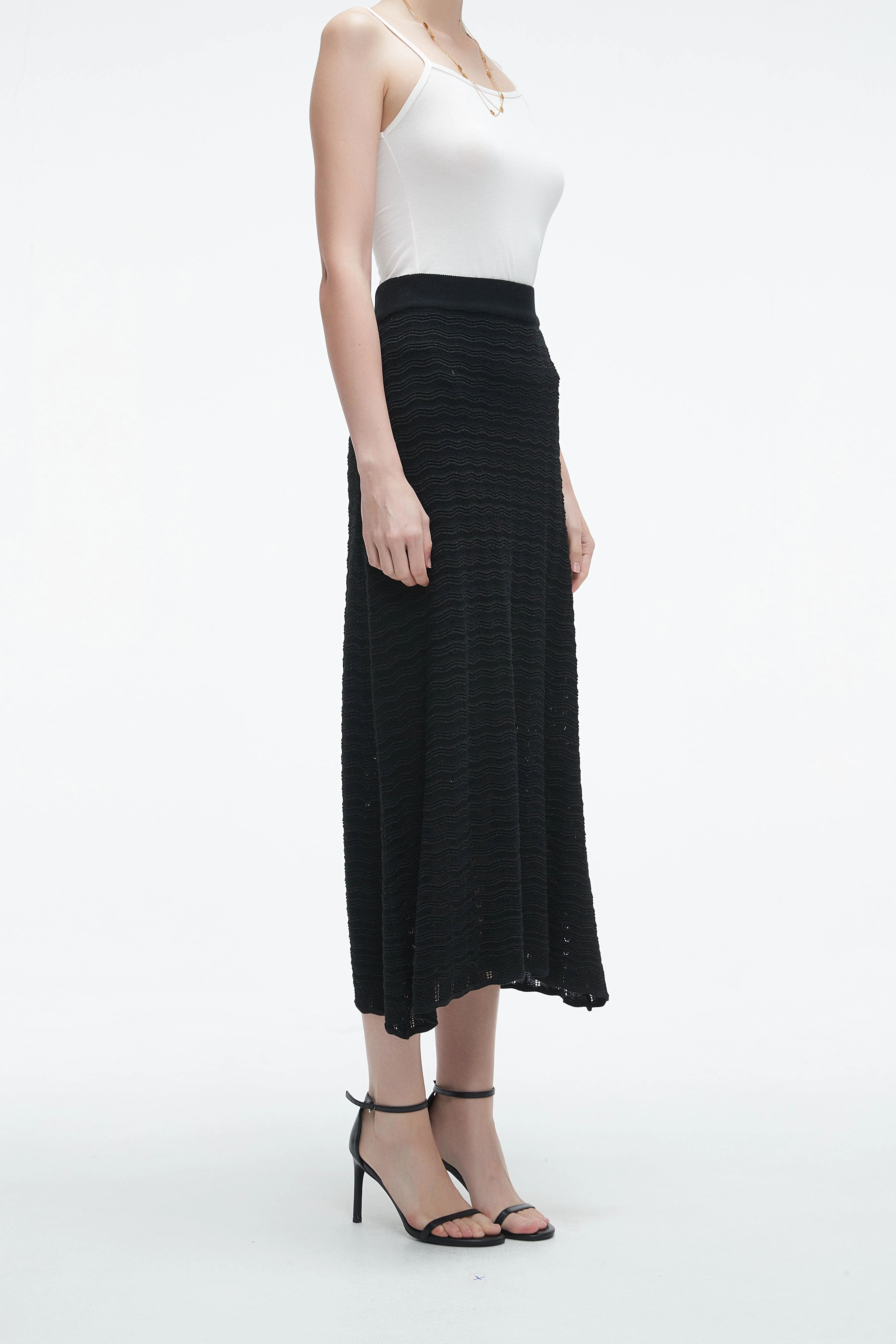 High-Waisted Ribbed Midi Skirt - Image 3