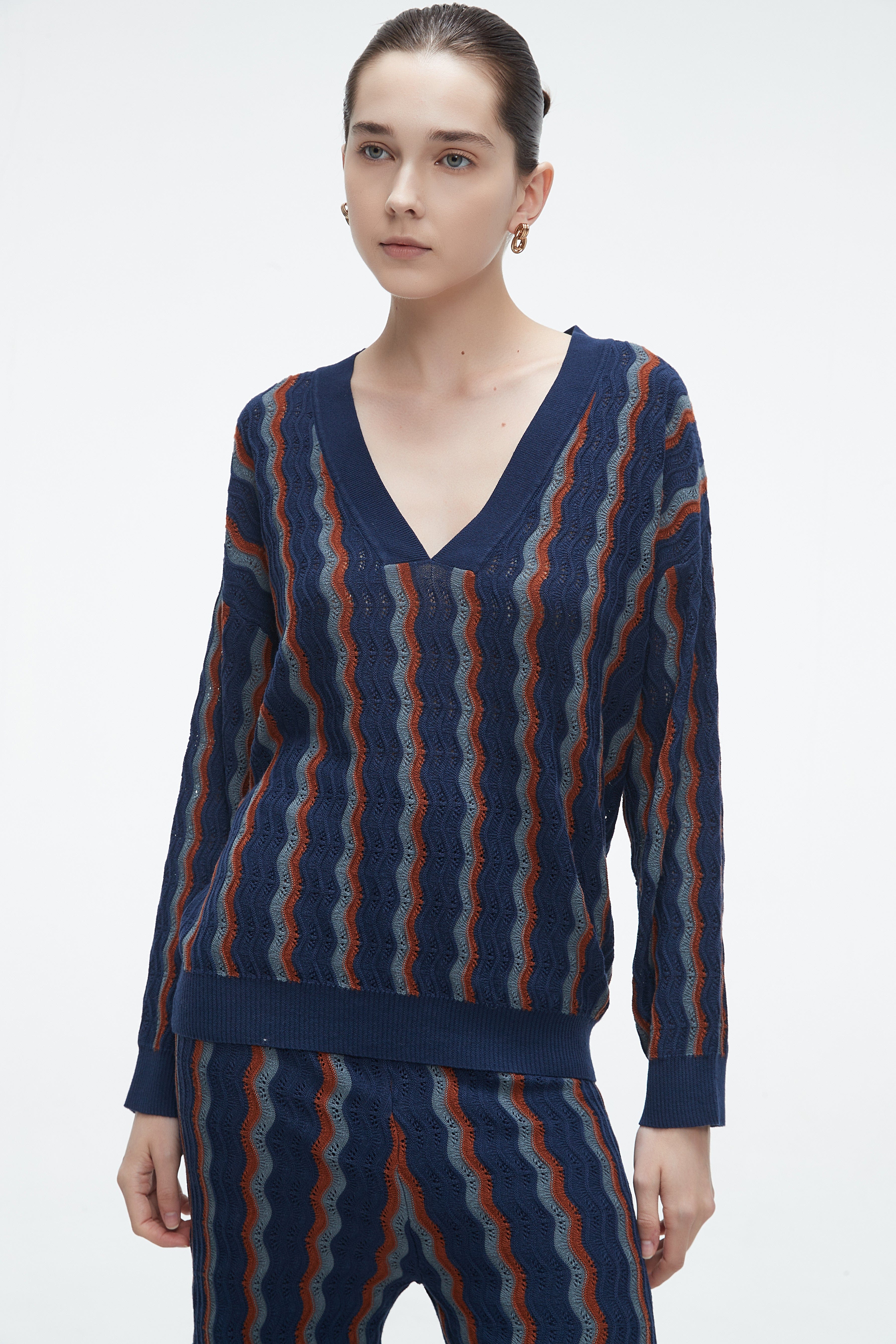 Winter Blouse With A V-Neck, Vertically Striped - Image 3