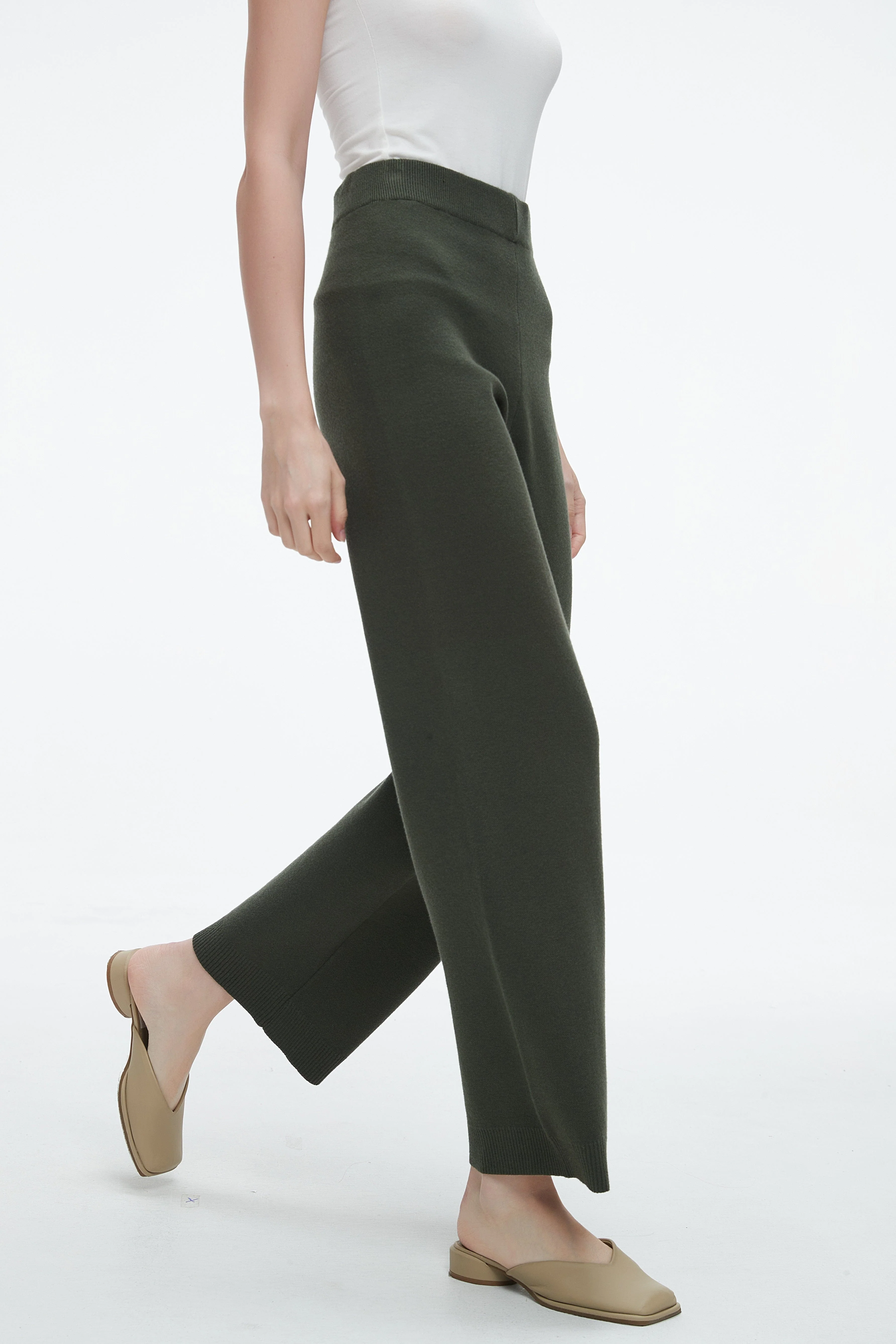 Plain Long Trousers With Wide Legs - Image 6