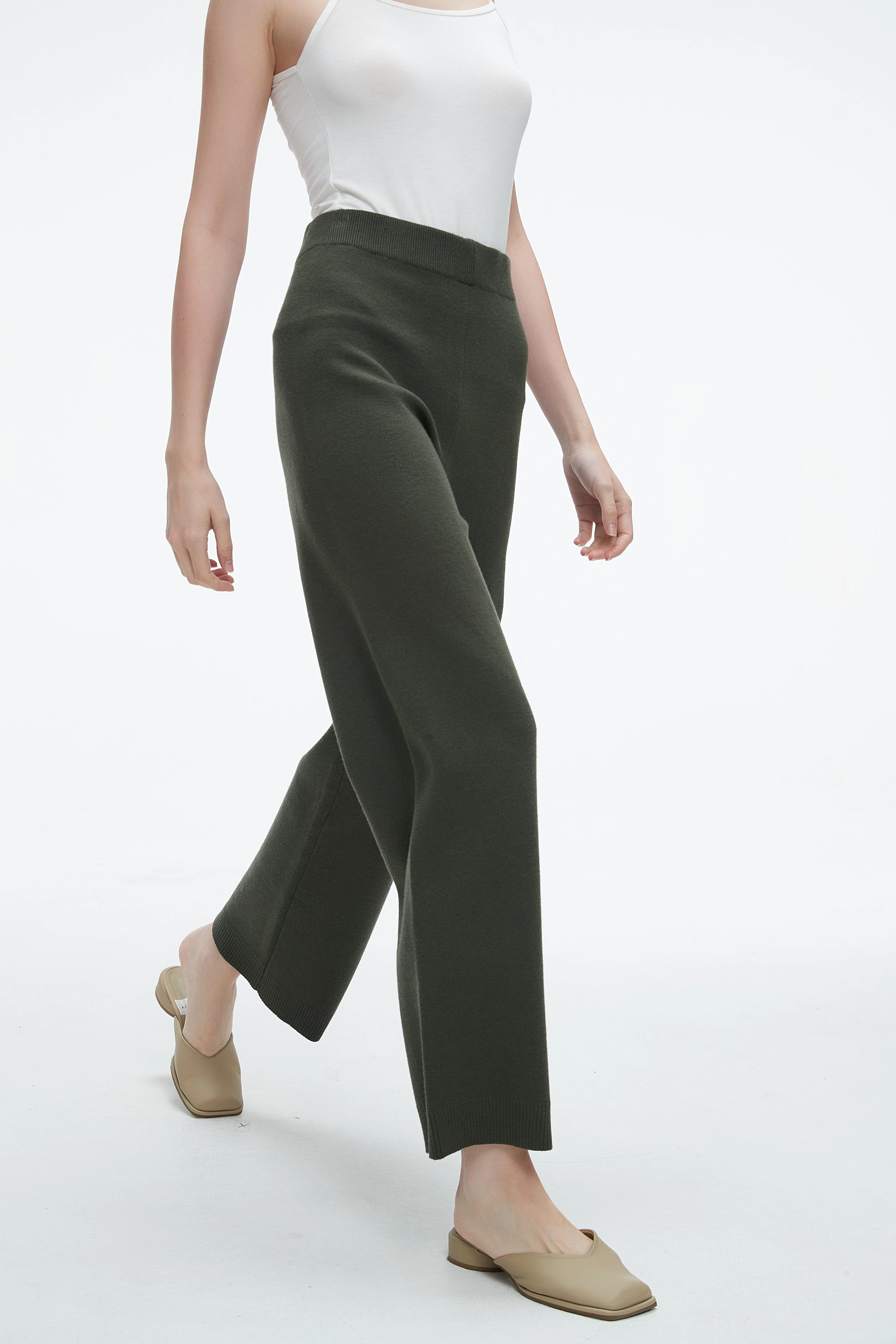 Plain Long Trousers With Wide Legs - Image 7