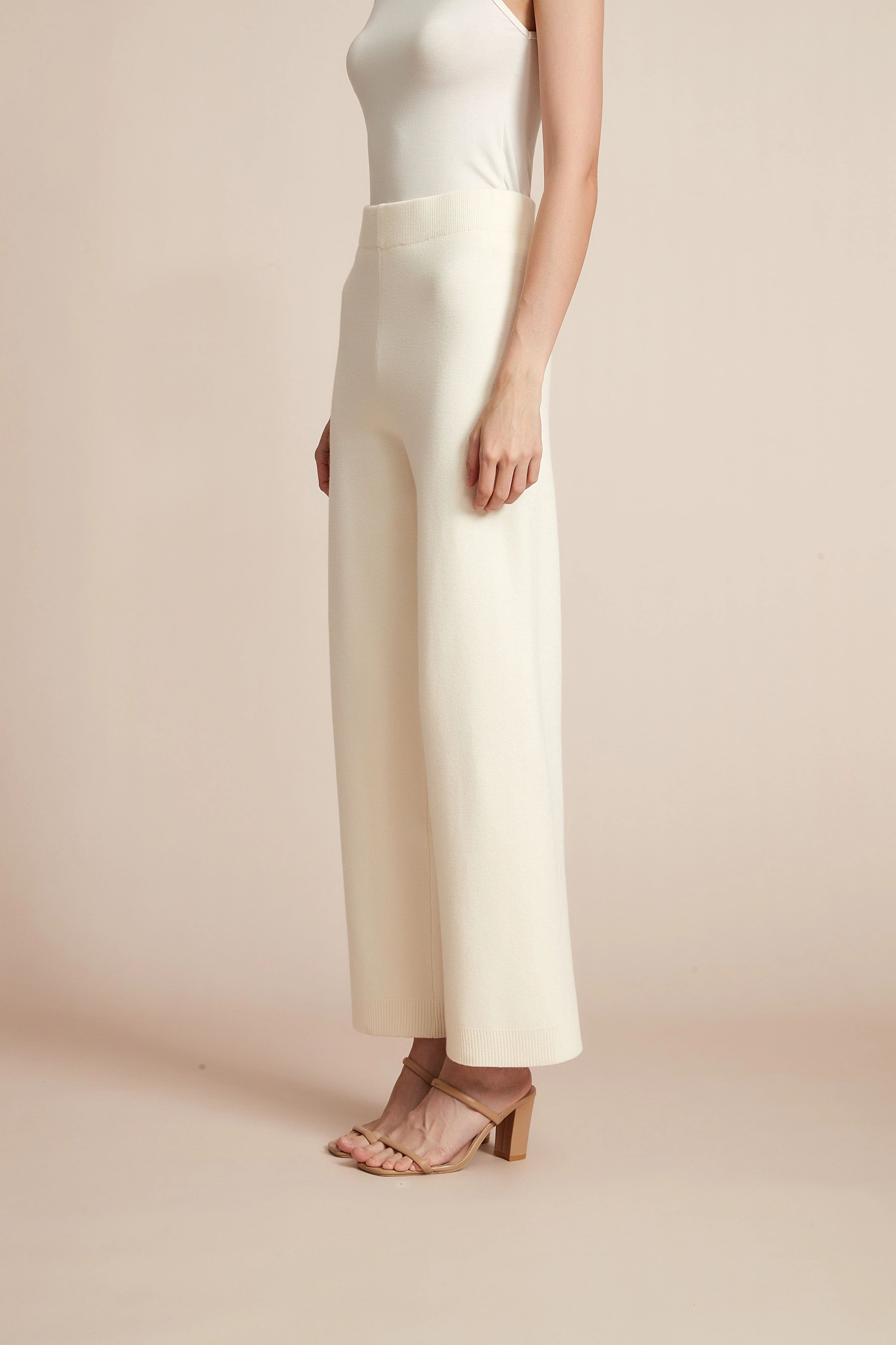 Plain Work Pants With Wide Legs - Image 7