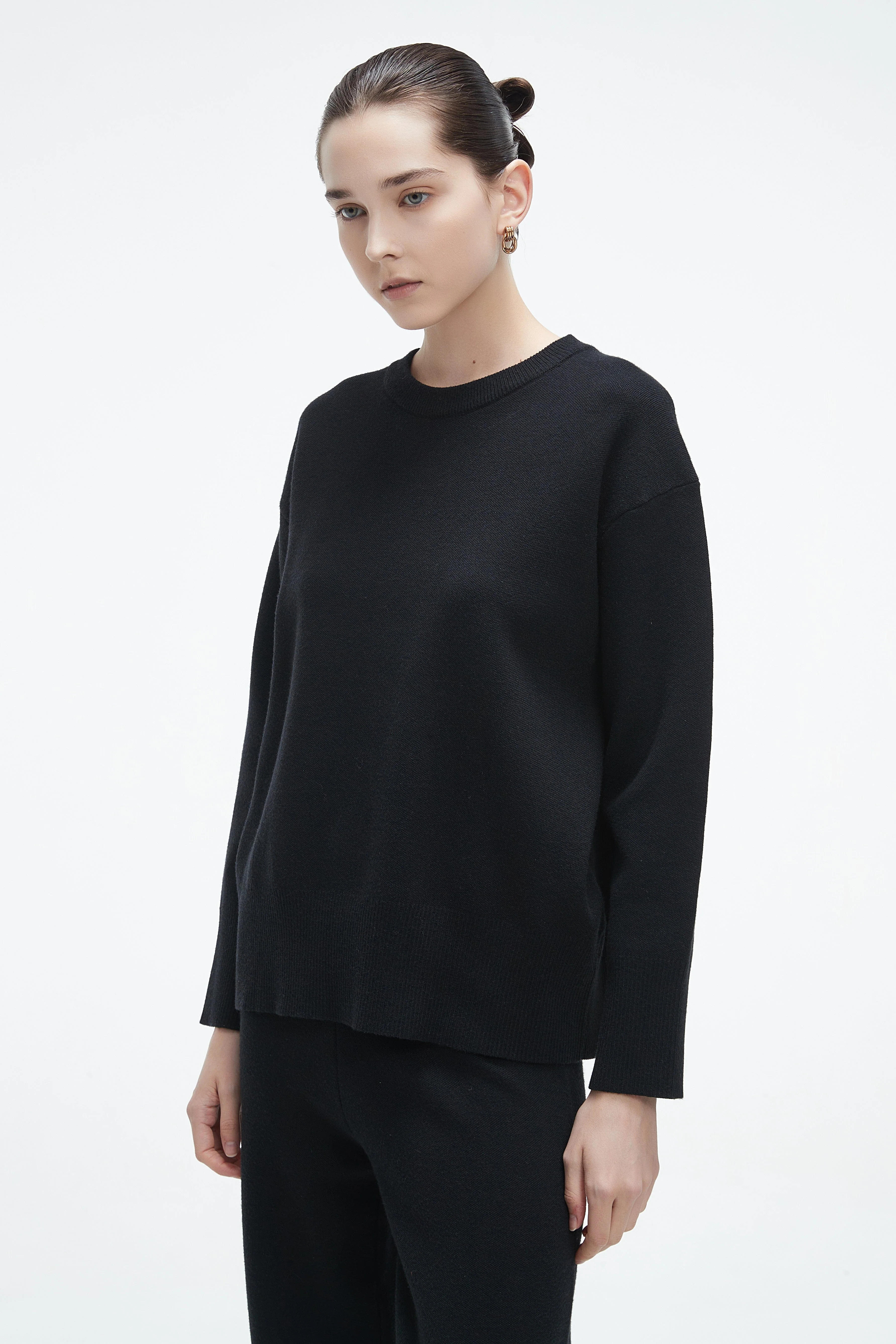 Long-Sleeve Solid Winter Blouse - Image 6
