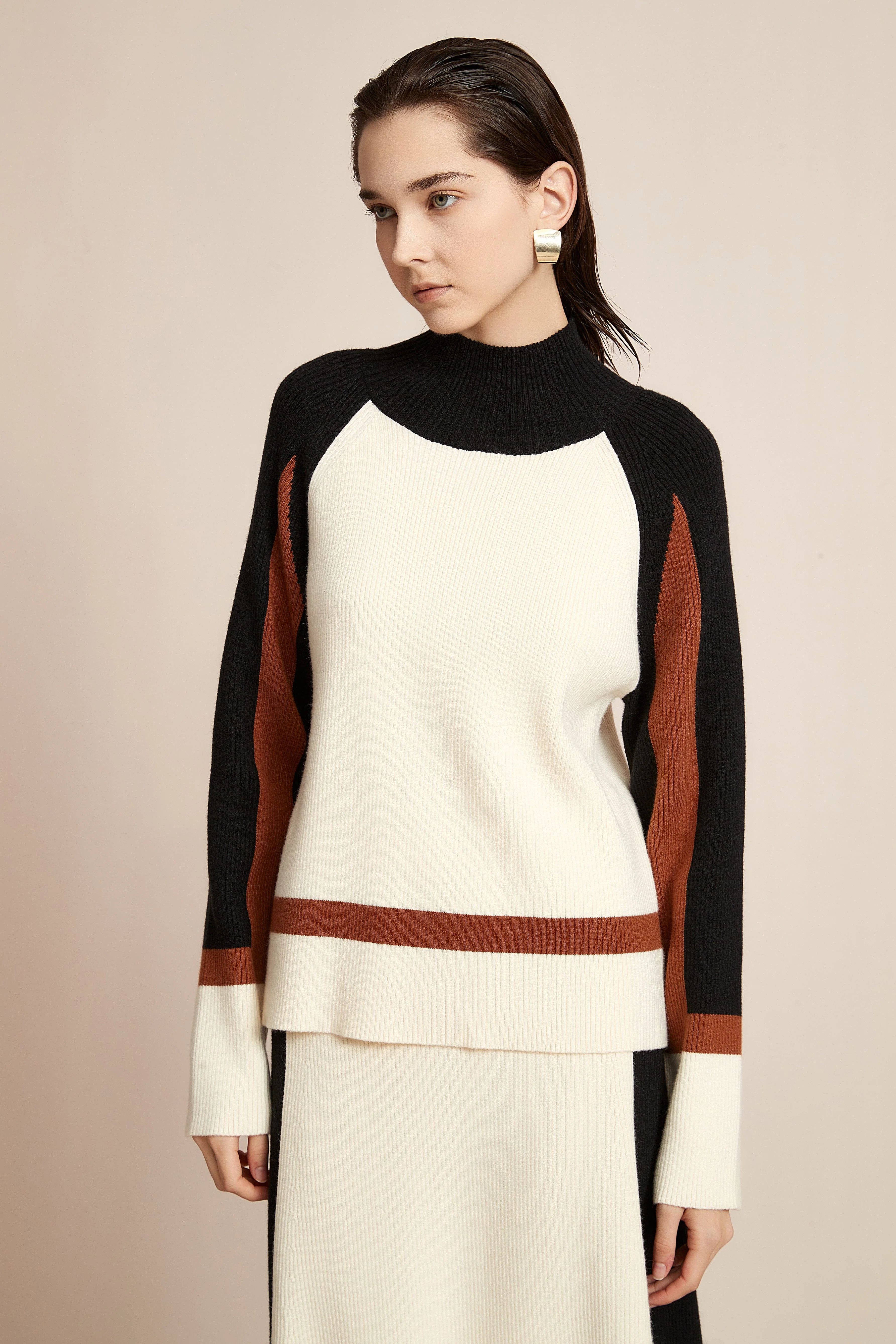Winter Blouse With High Neck And Long Sleeves In Various Colors - Image 6