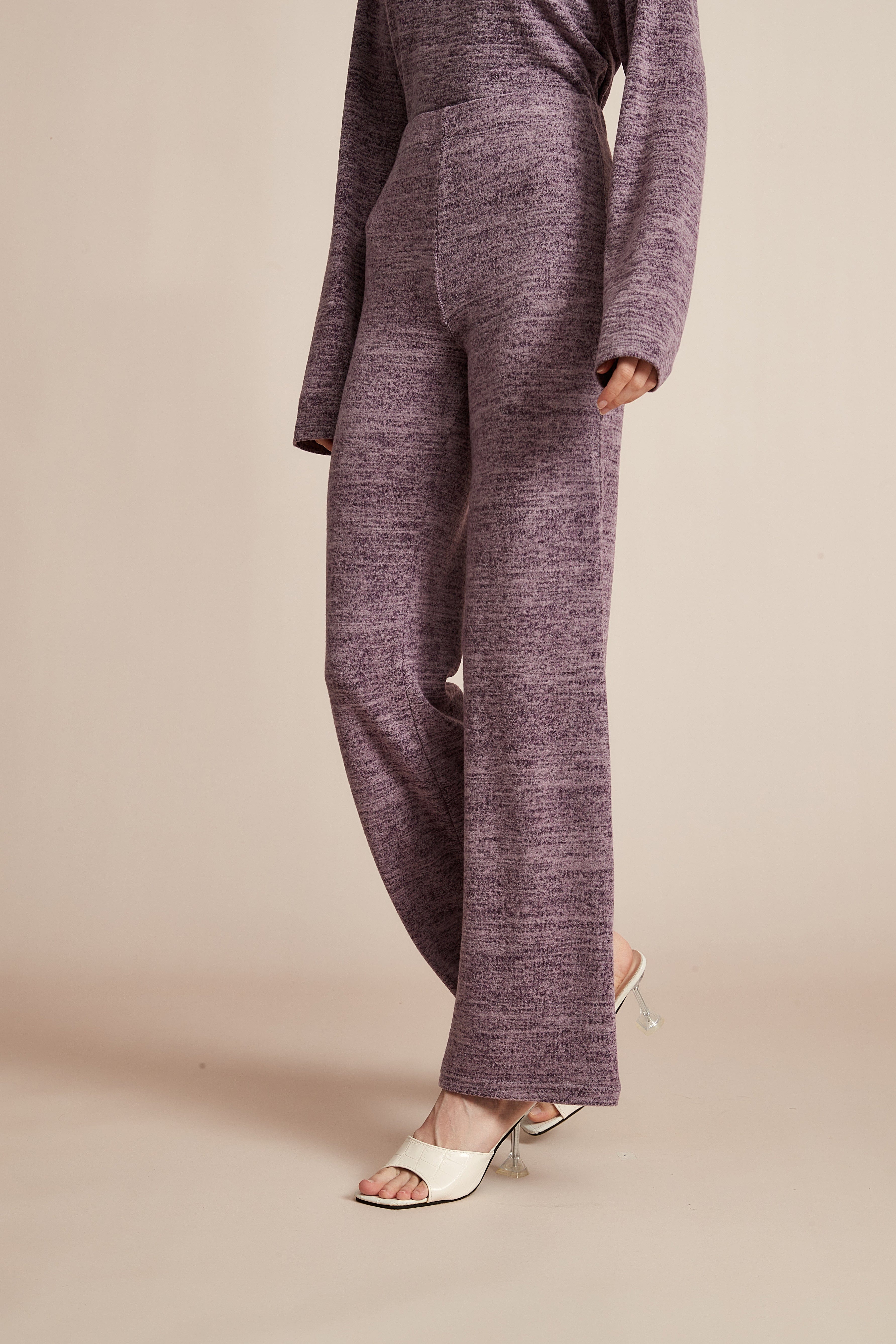 Plain Wide-Leg Winter Trousers - Image 11