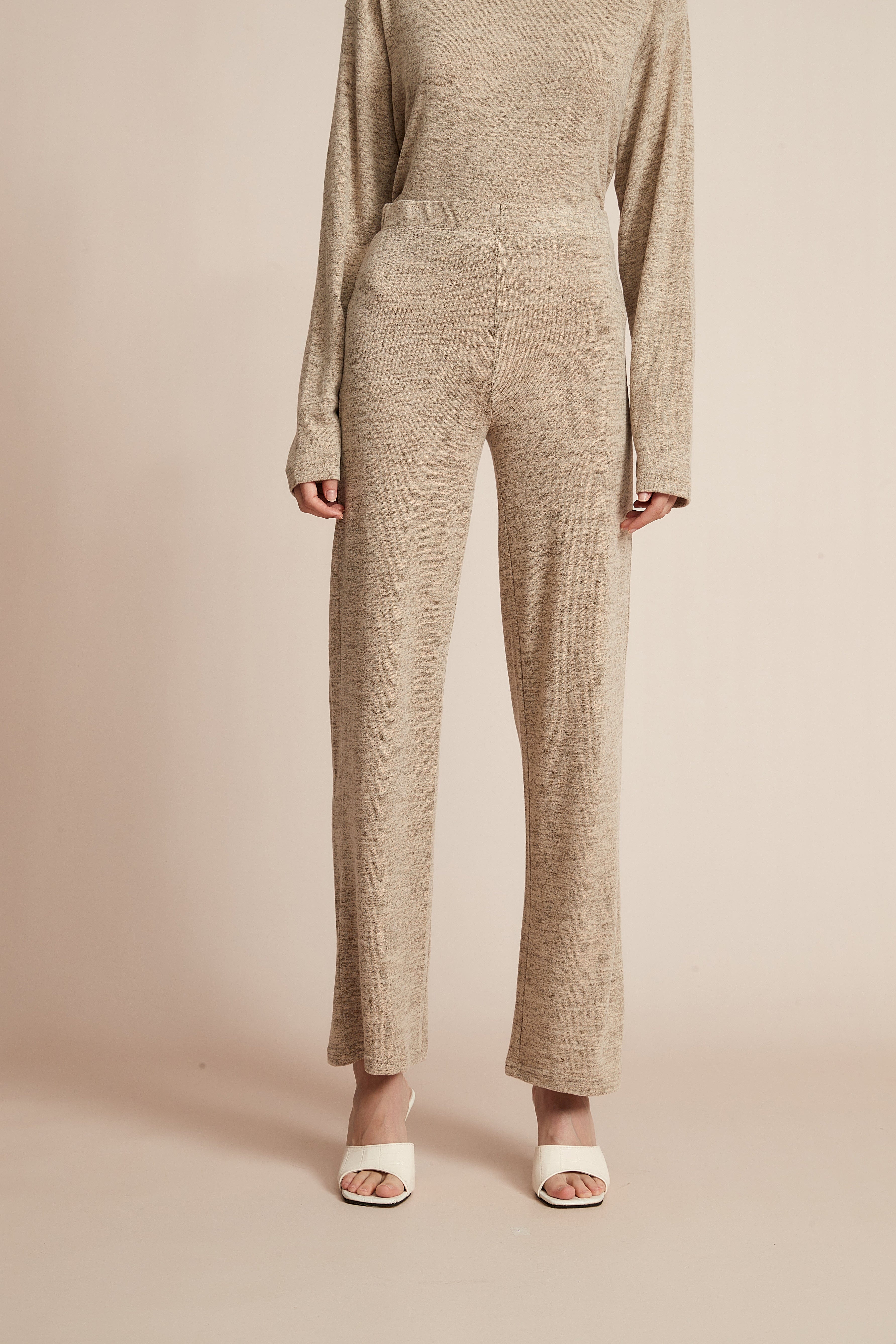 Plain Wide-Leg Winter Trousers - Image 6