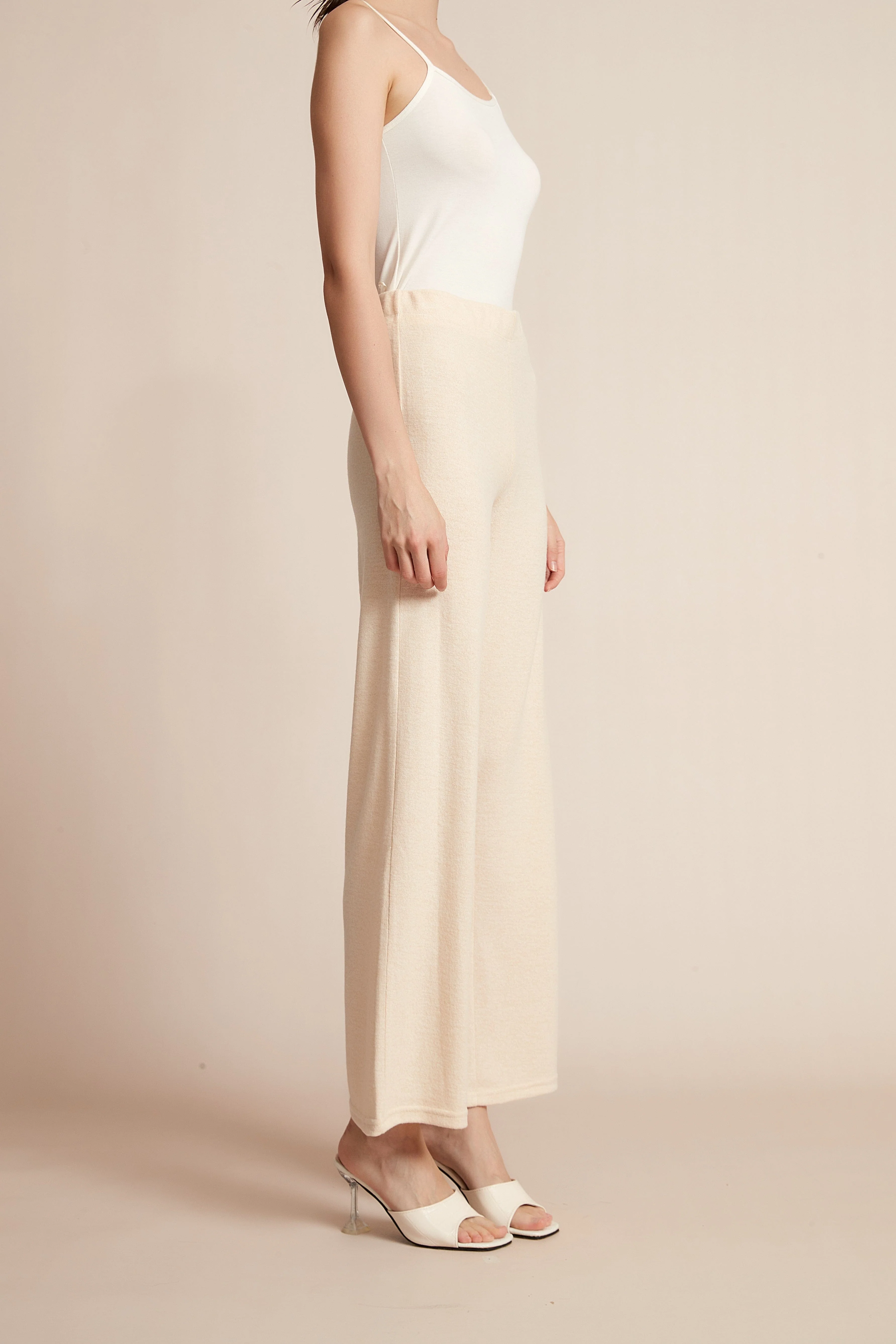 Plain Wide-Leg Winter Pants - Image 11