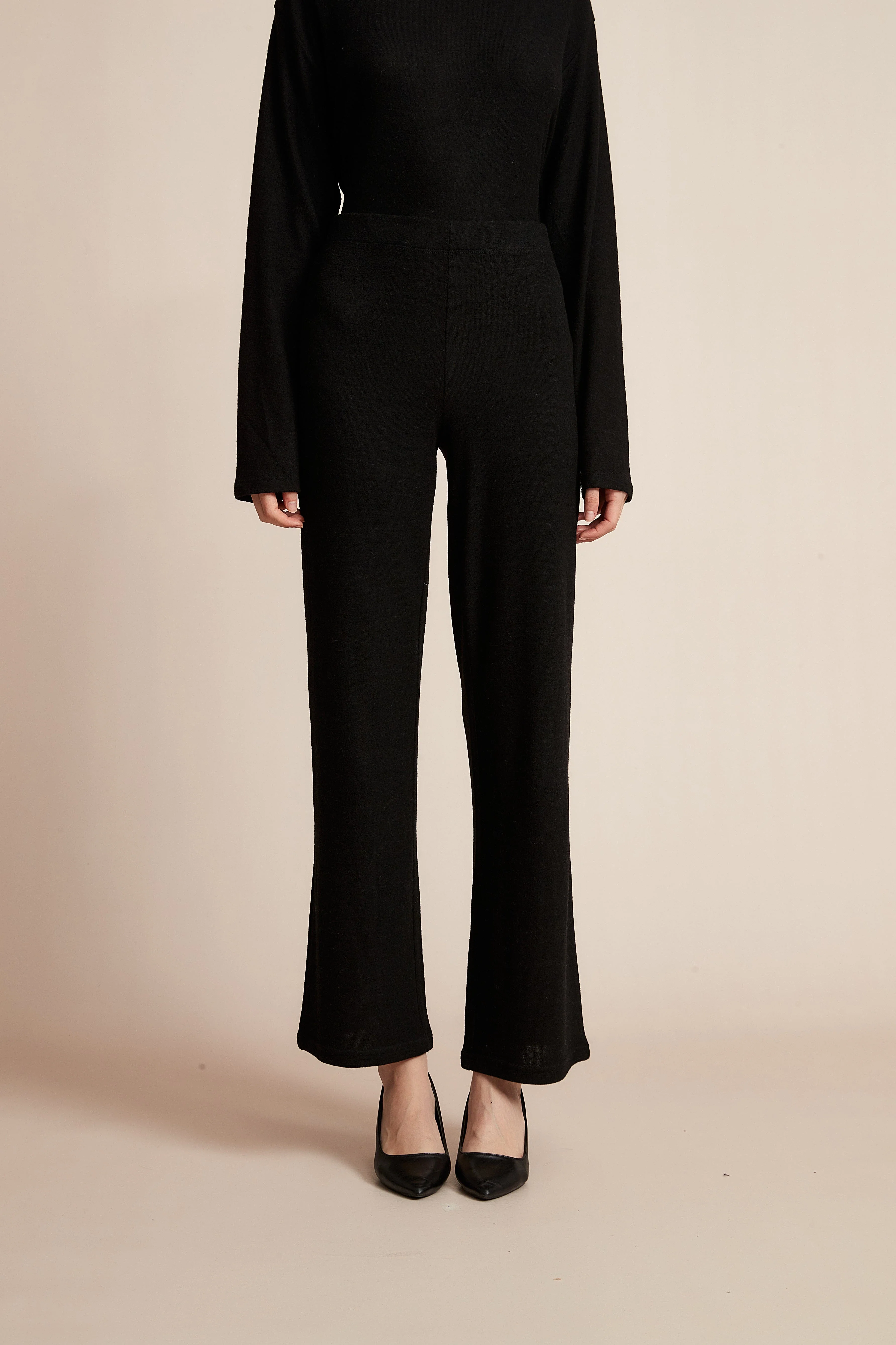 Plain Wide-Leg Winter Pants - Image 2