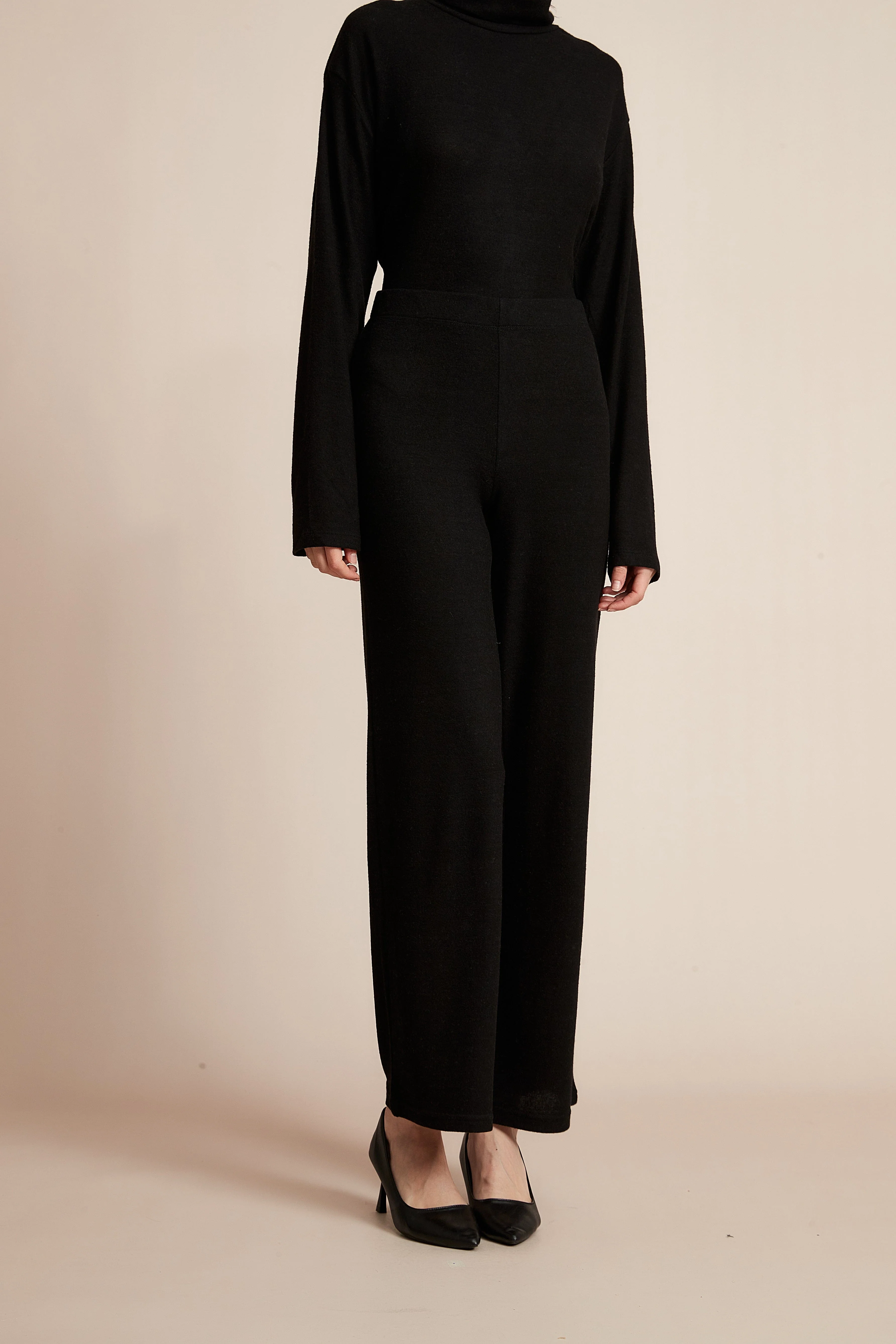 Plain Wide-Leg Winter Pants - Image 5