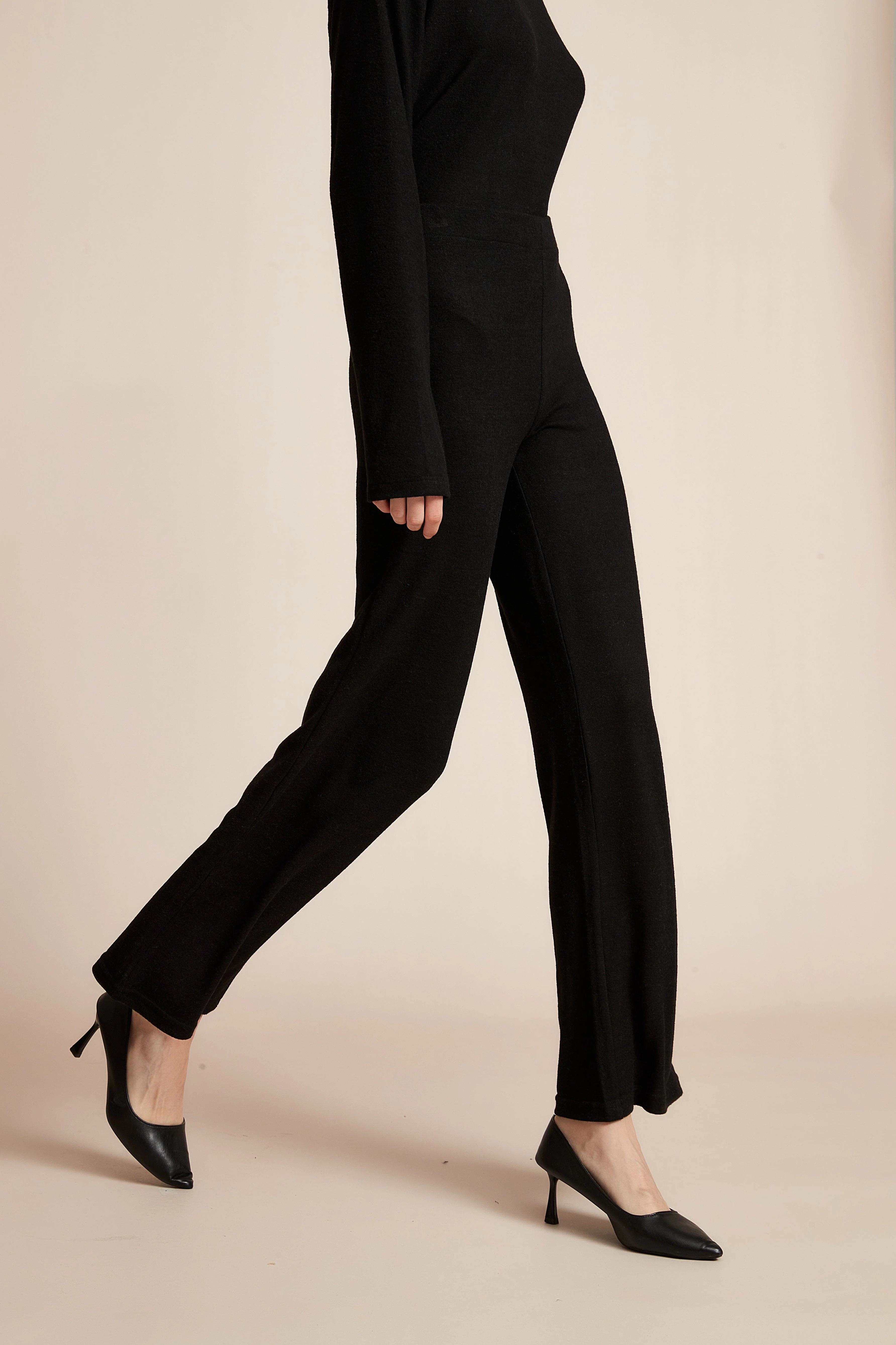 Plain Wide-Leg Winter Pants - Image 6