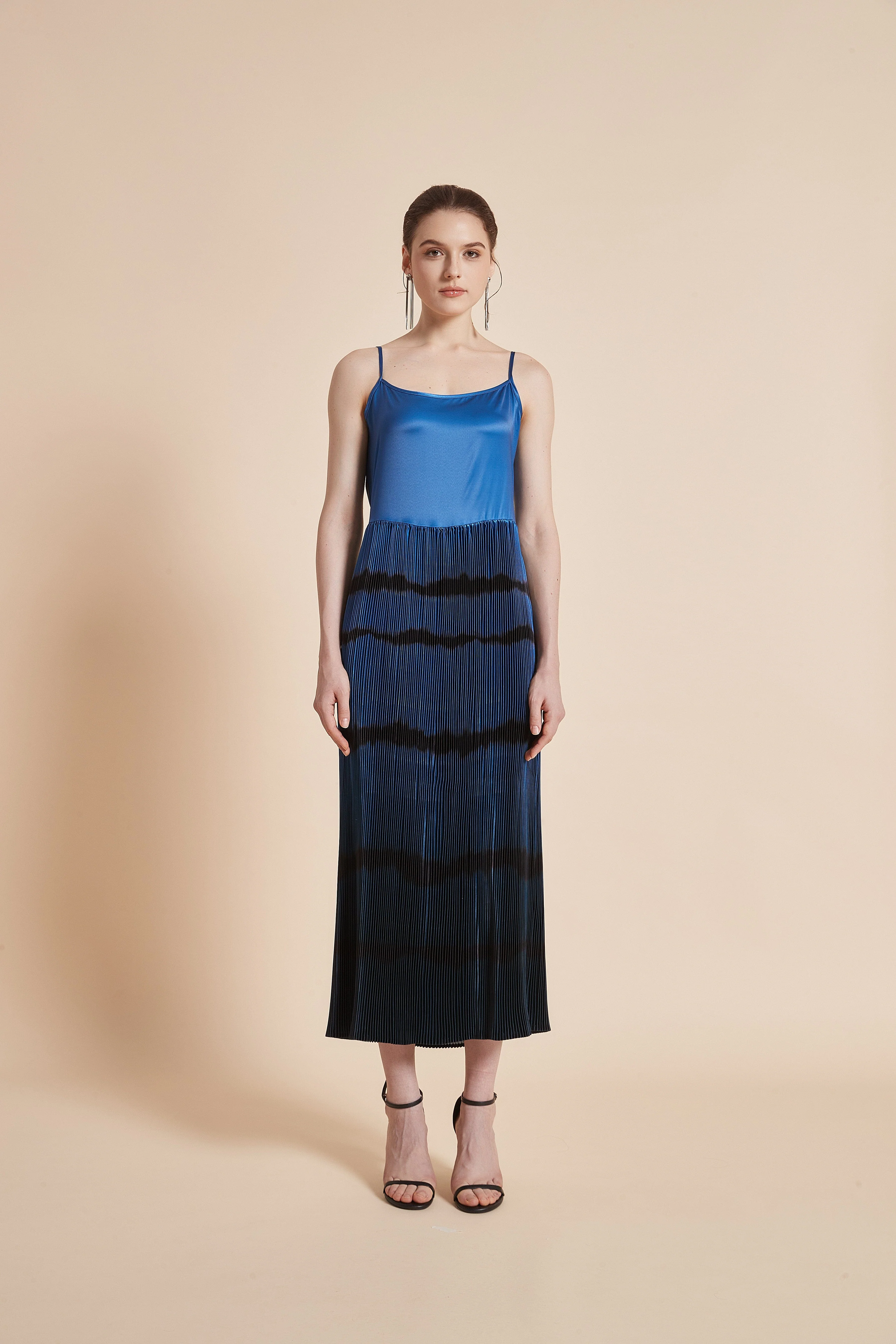 Striped Midi Dress with Straps and Open Neck - Image 2