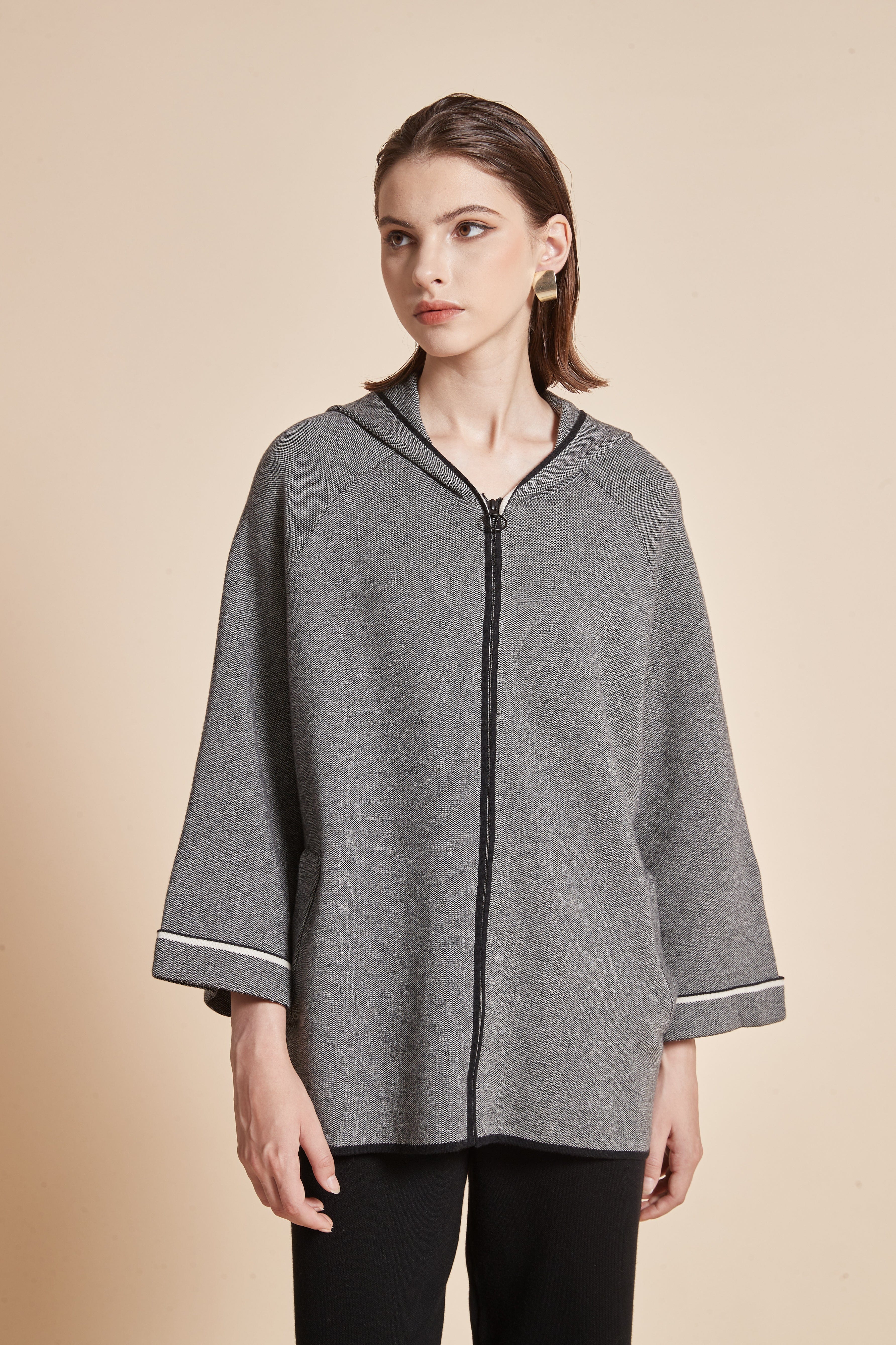 Winter Jacket With Long Sleeves And Front Zipper - Image 5