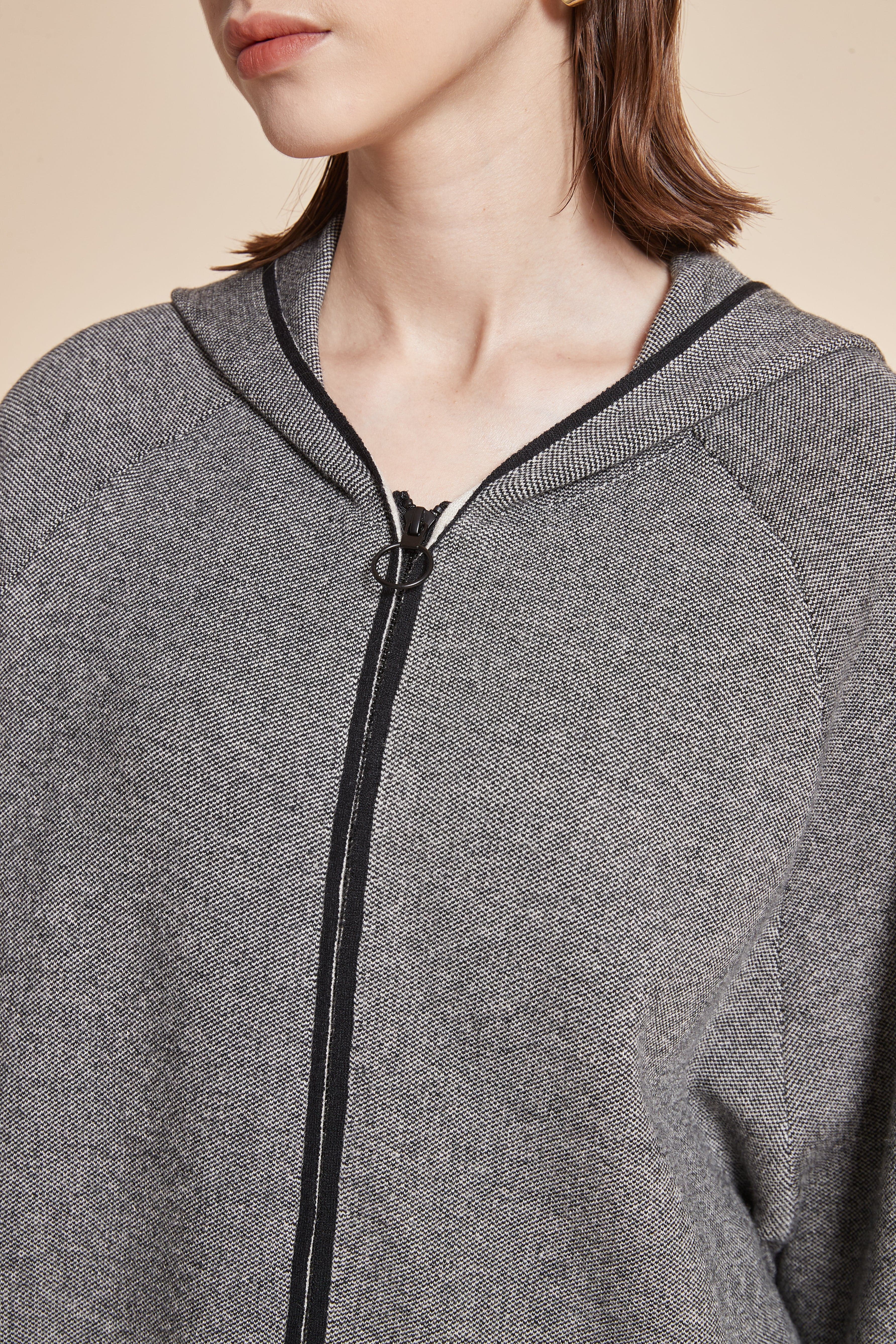 Winter Jacket With Long Sleeves And Front Zipper - Image 7