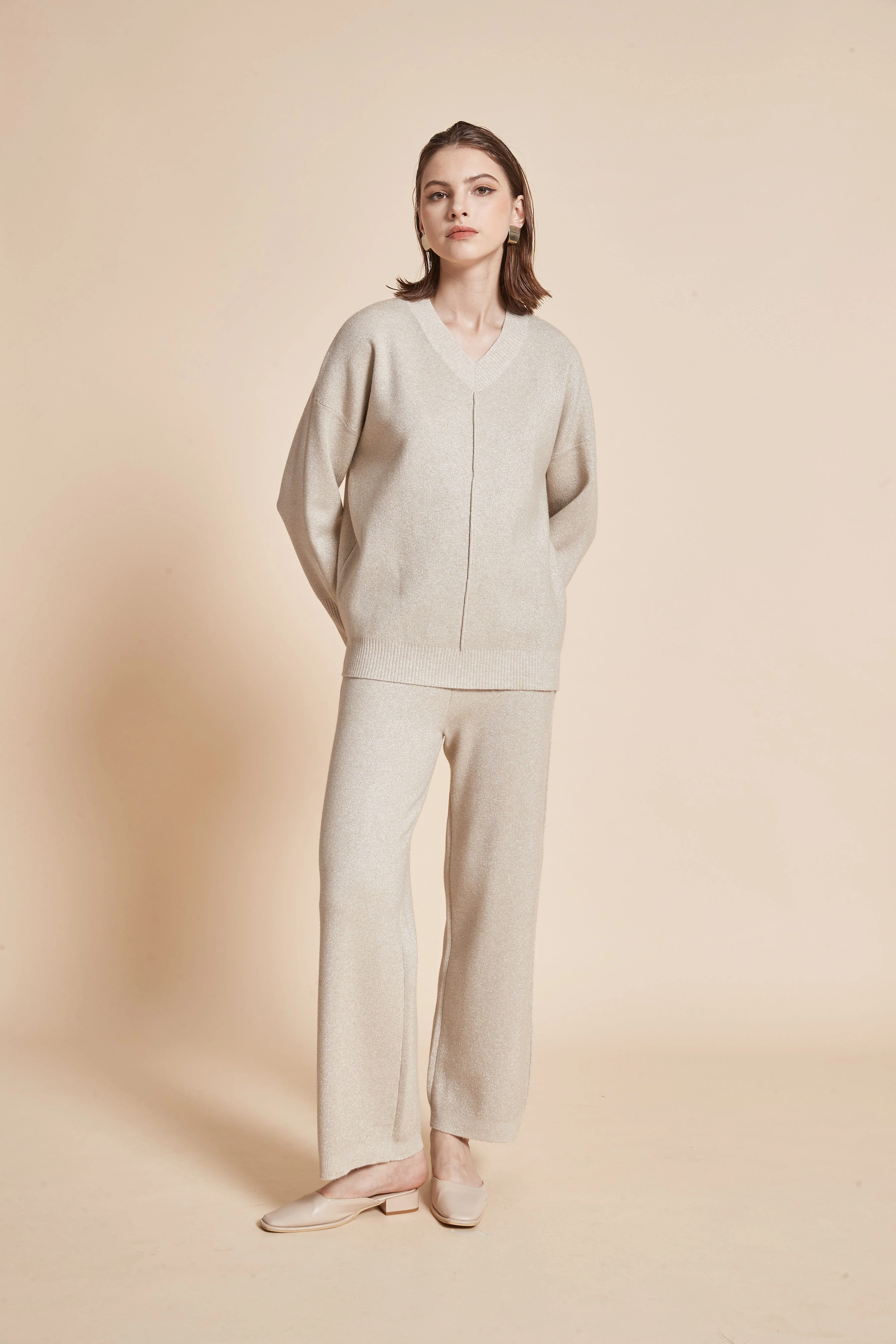 Long Plain Blouse With Long Sleeves - Image 3