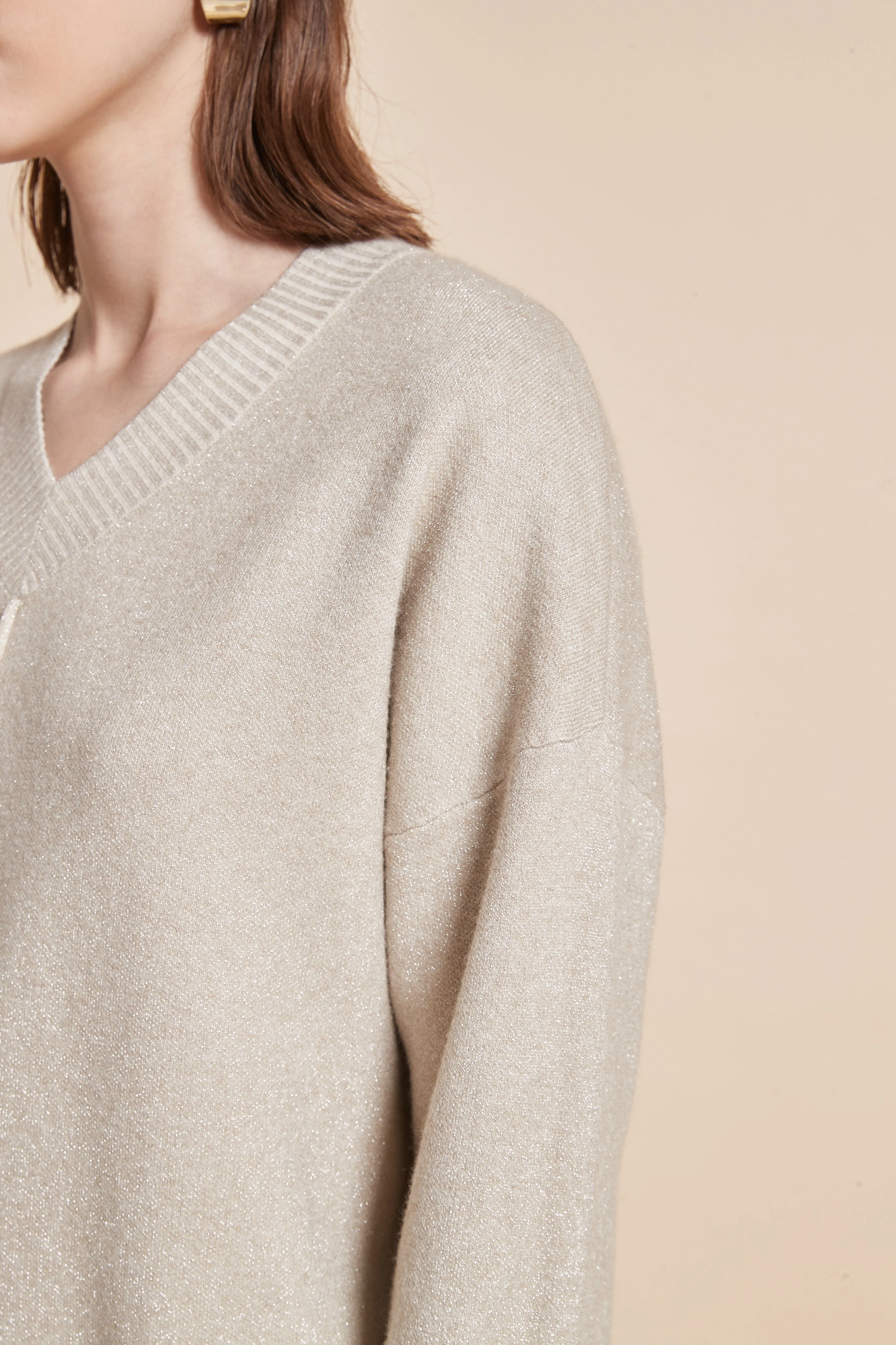 Long Plain Blouse With Long Sleeves - Image 5