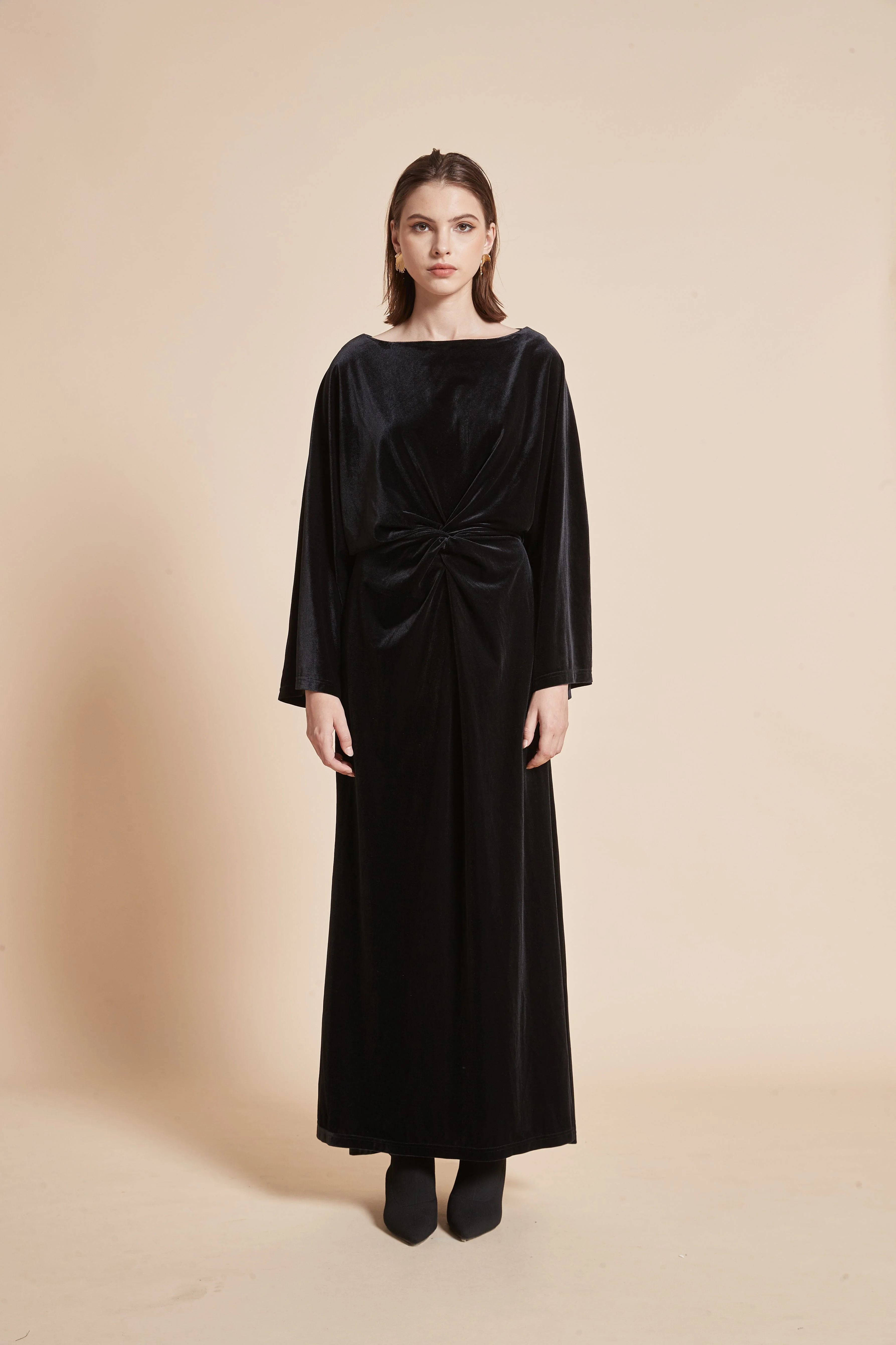 Long Velvet Dress With Long Sleeves - Image 2