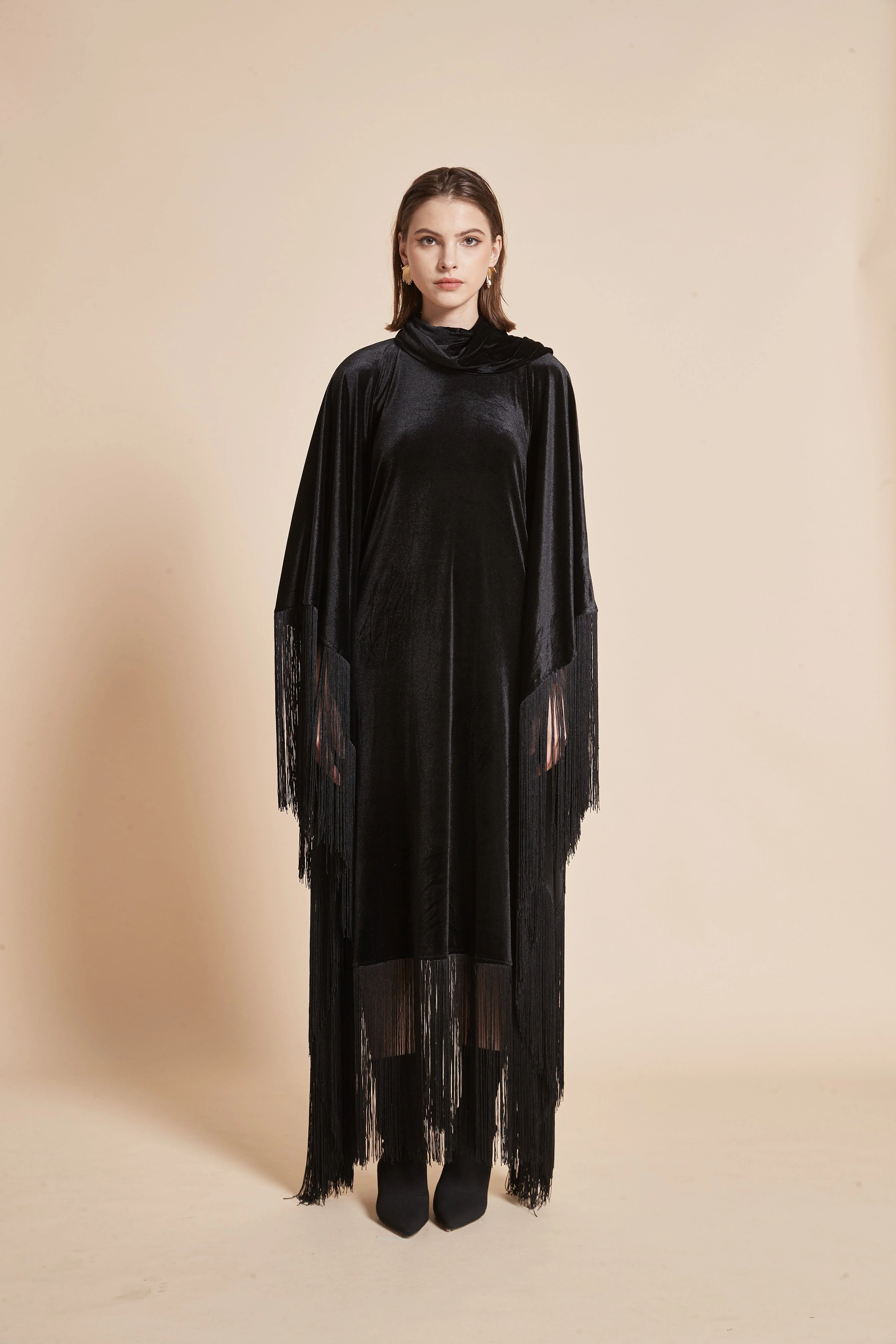 Winter Velvet Dress with Butterfly Cut - Image 3