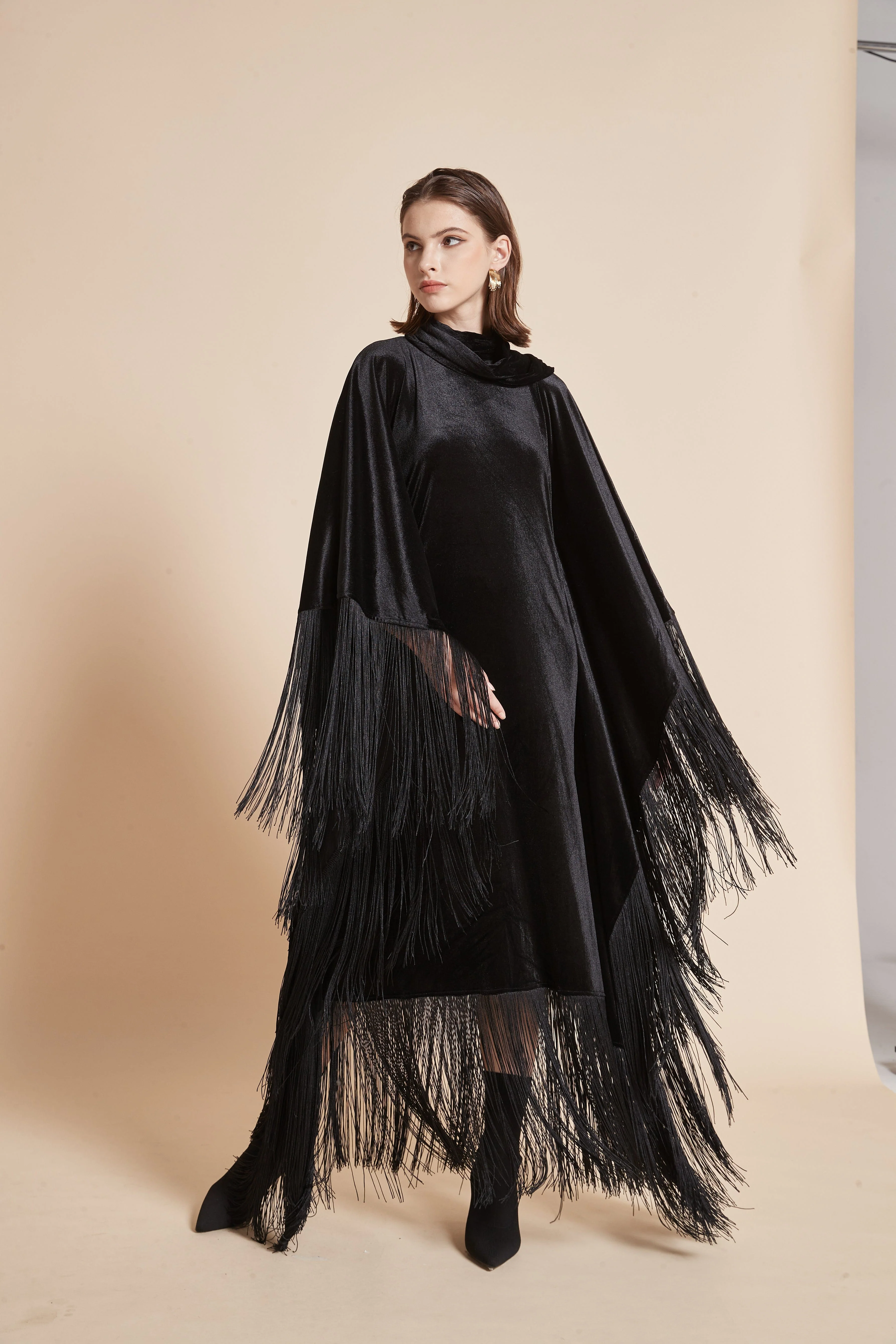 Winter Velvet Dress with Butterfly Cut - Image 6