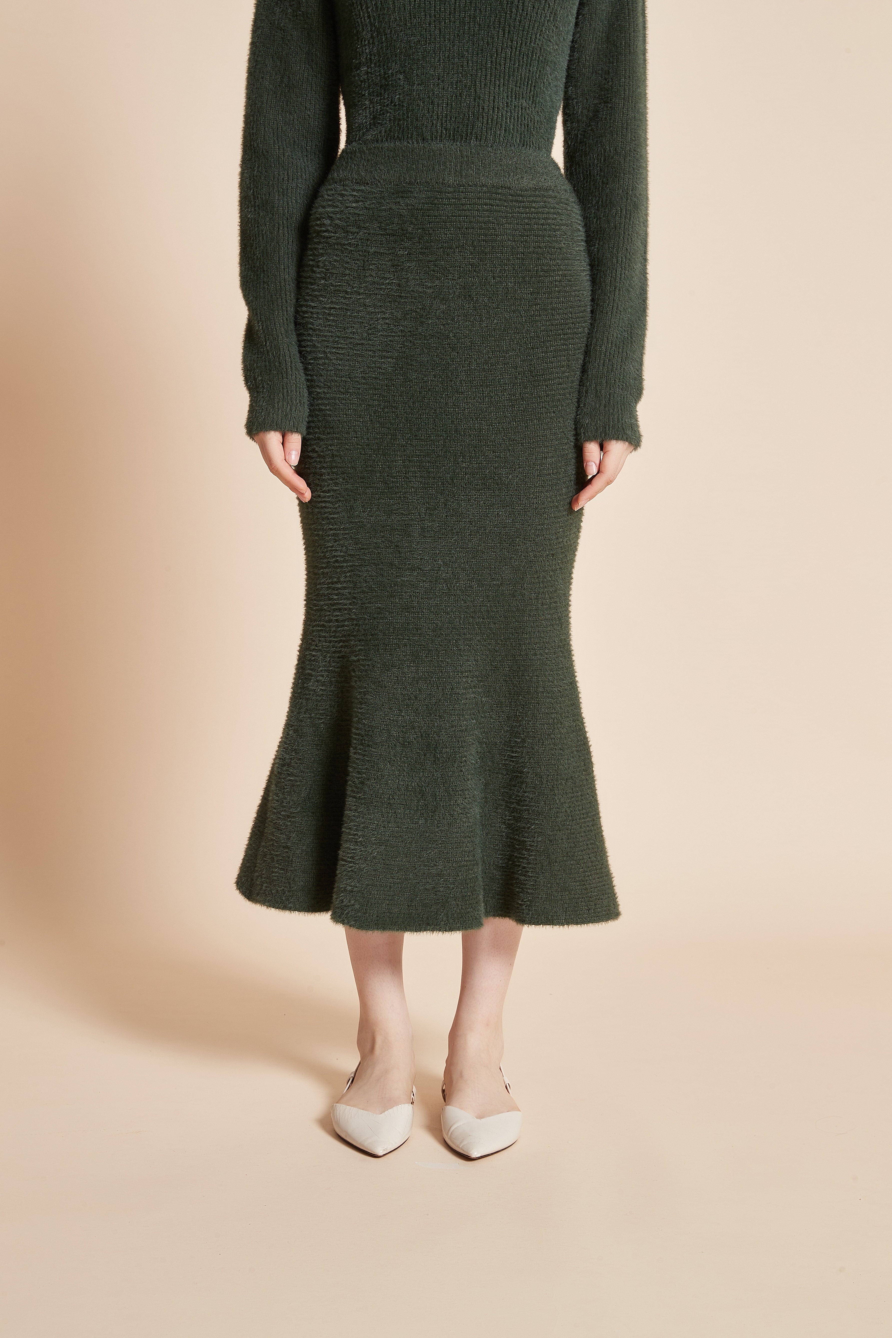 Midi Skirt With Ruffled Cut - Image 3