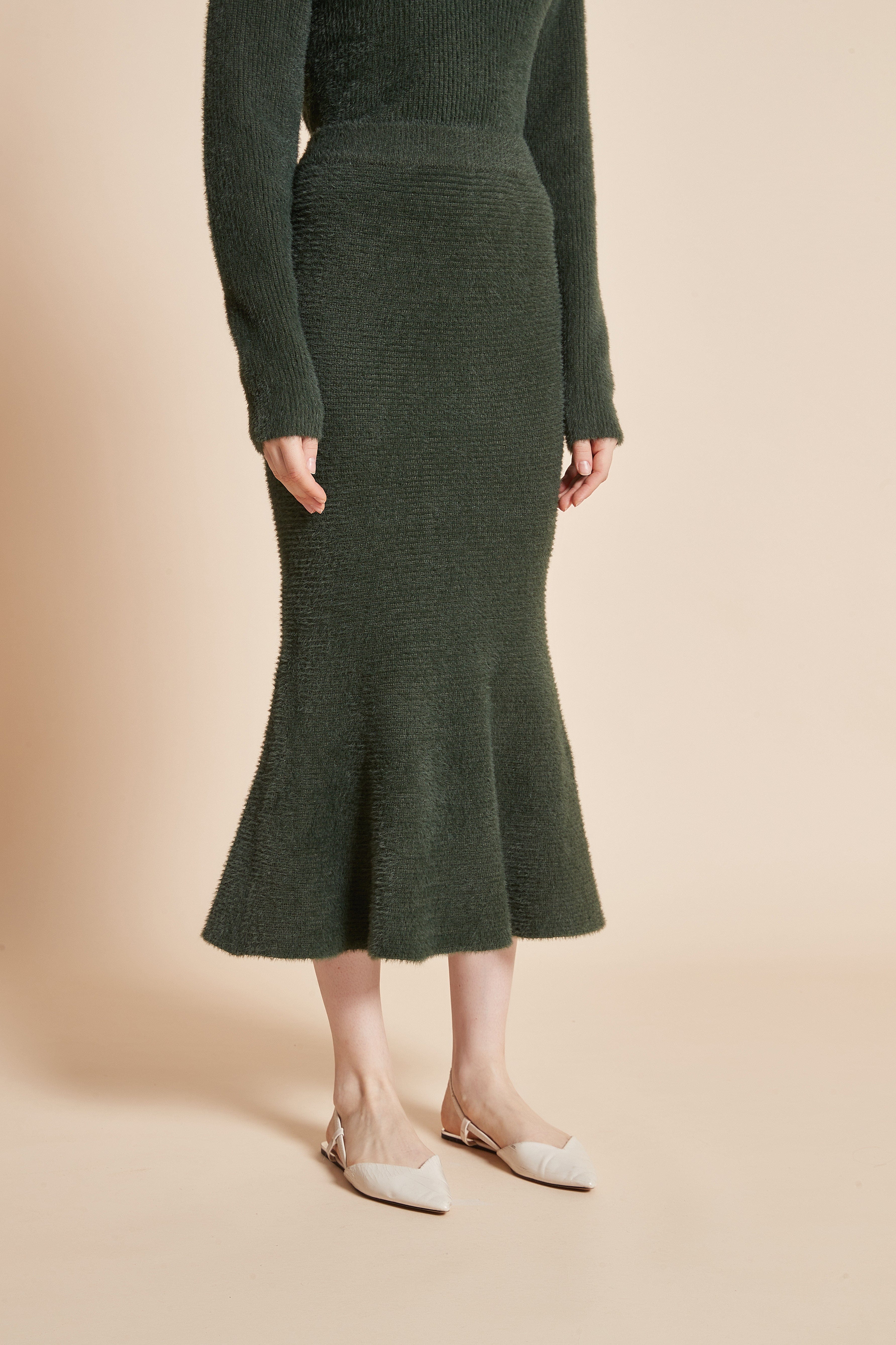 Midi Skirt With Ruffled Cut - Image 5