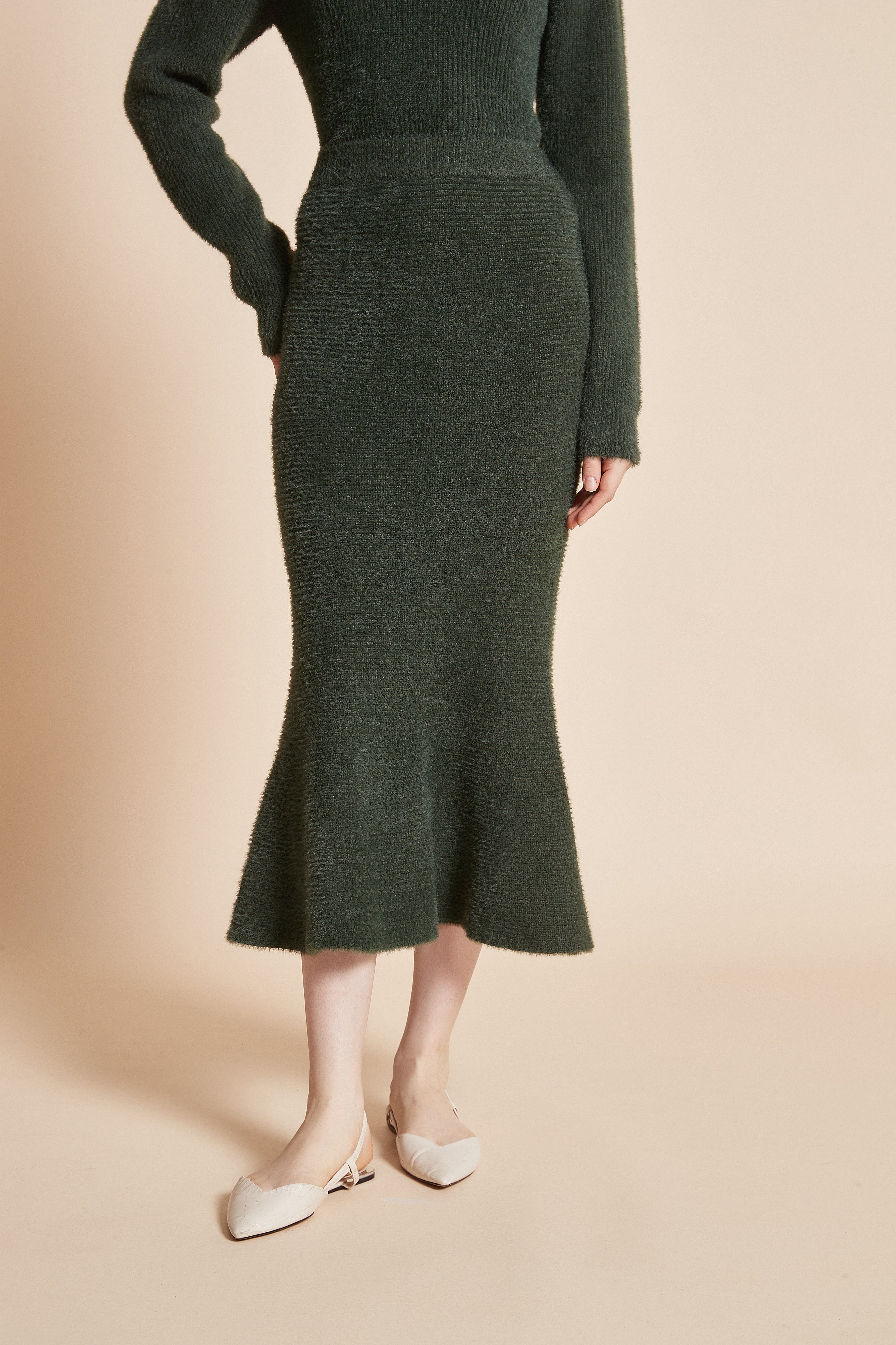 Midi Skirt With Ruffled Cut - Image 6