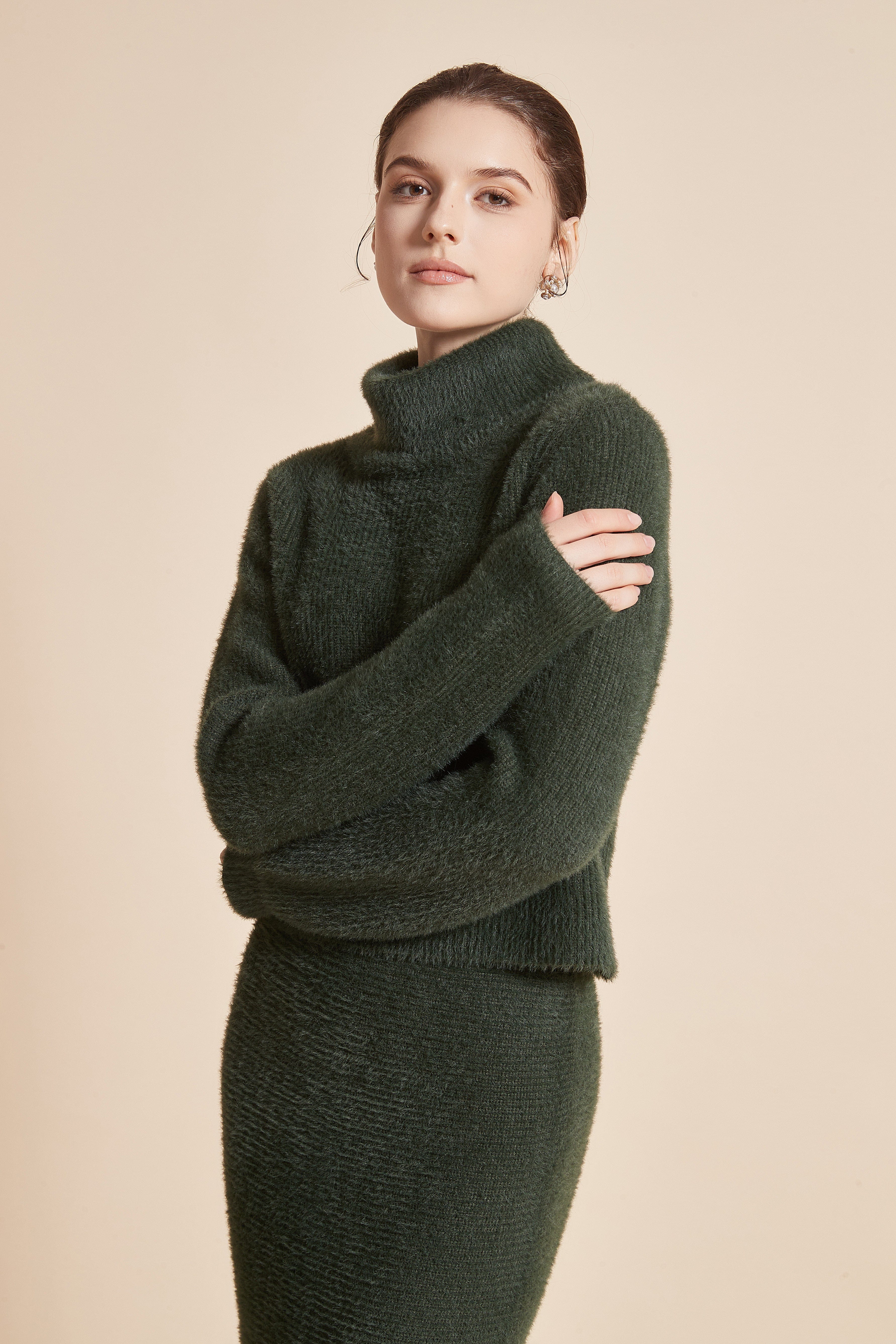 Plain Winter Blouse With Long Sleeves And High Neck - Image 3