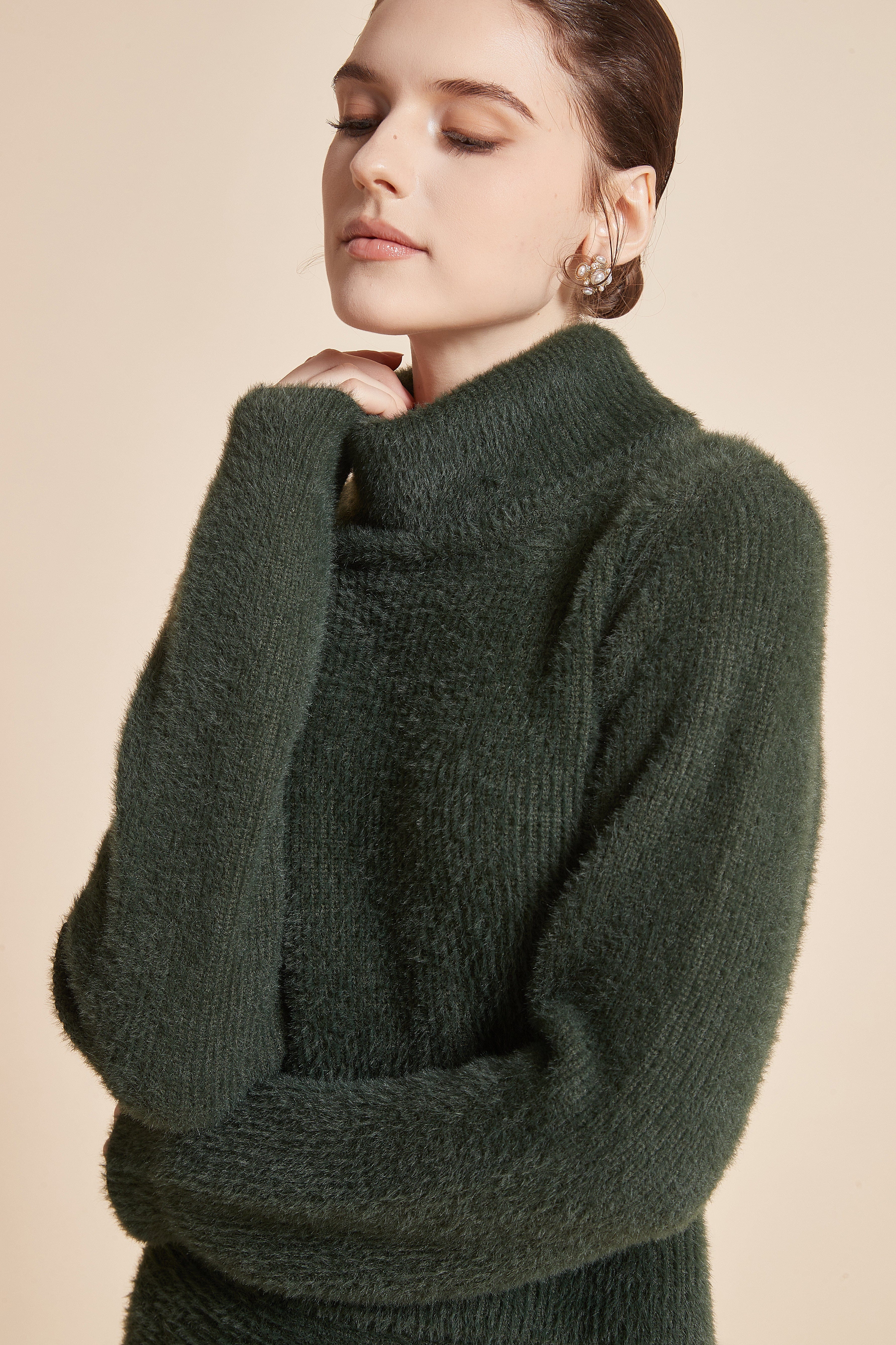 Plain Winter Blouse With Long Sleeves And High Neck - Image 4