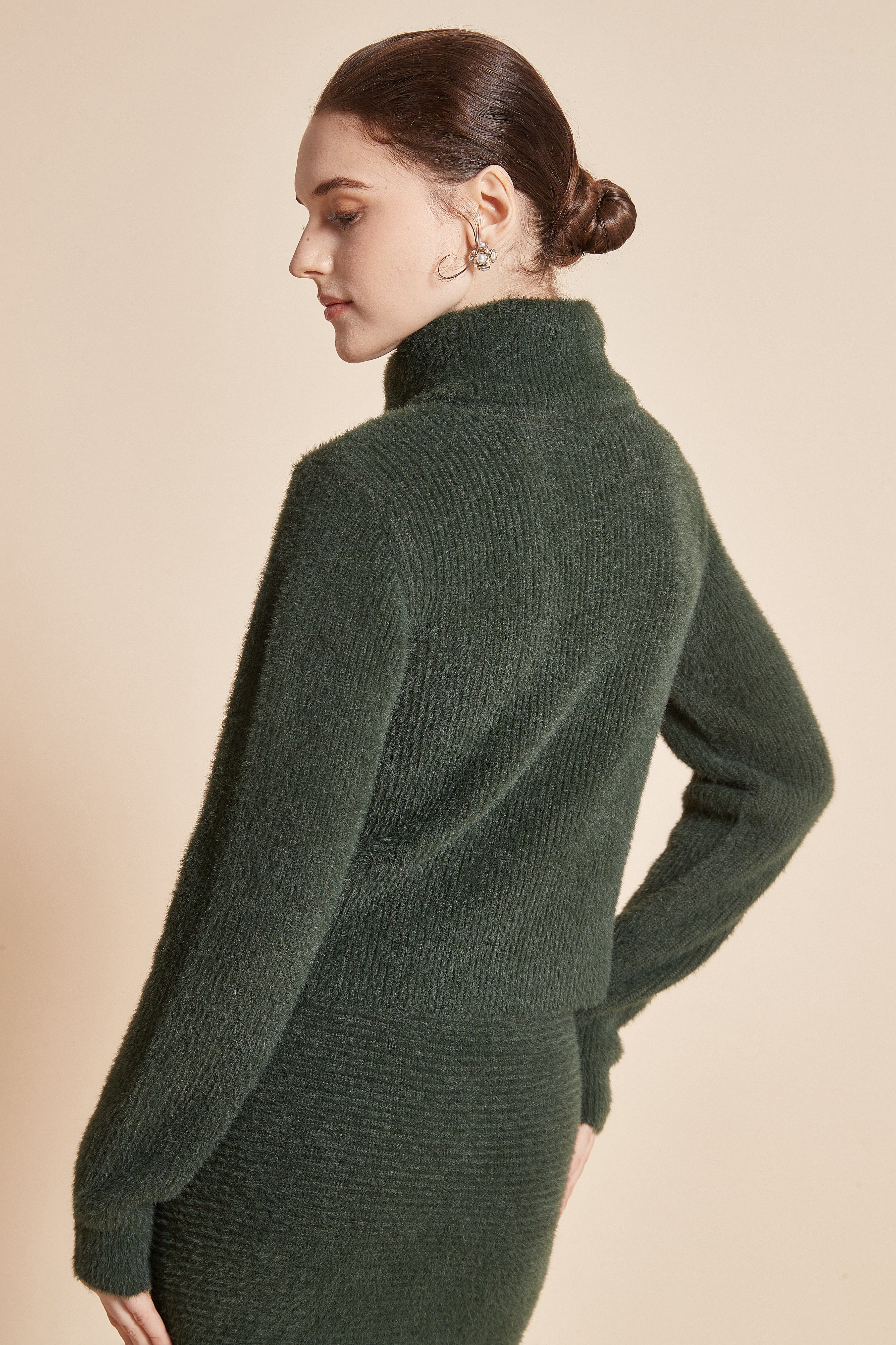 Plain Winter Blouse With Long Sleeves And High Neck - Image 8