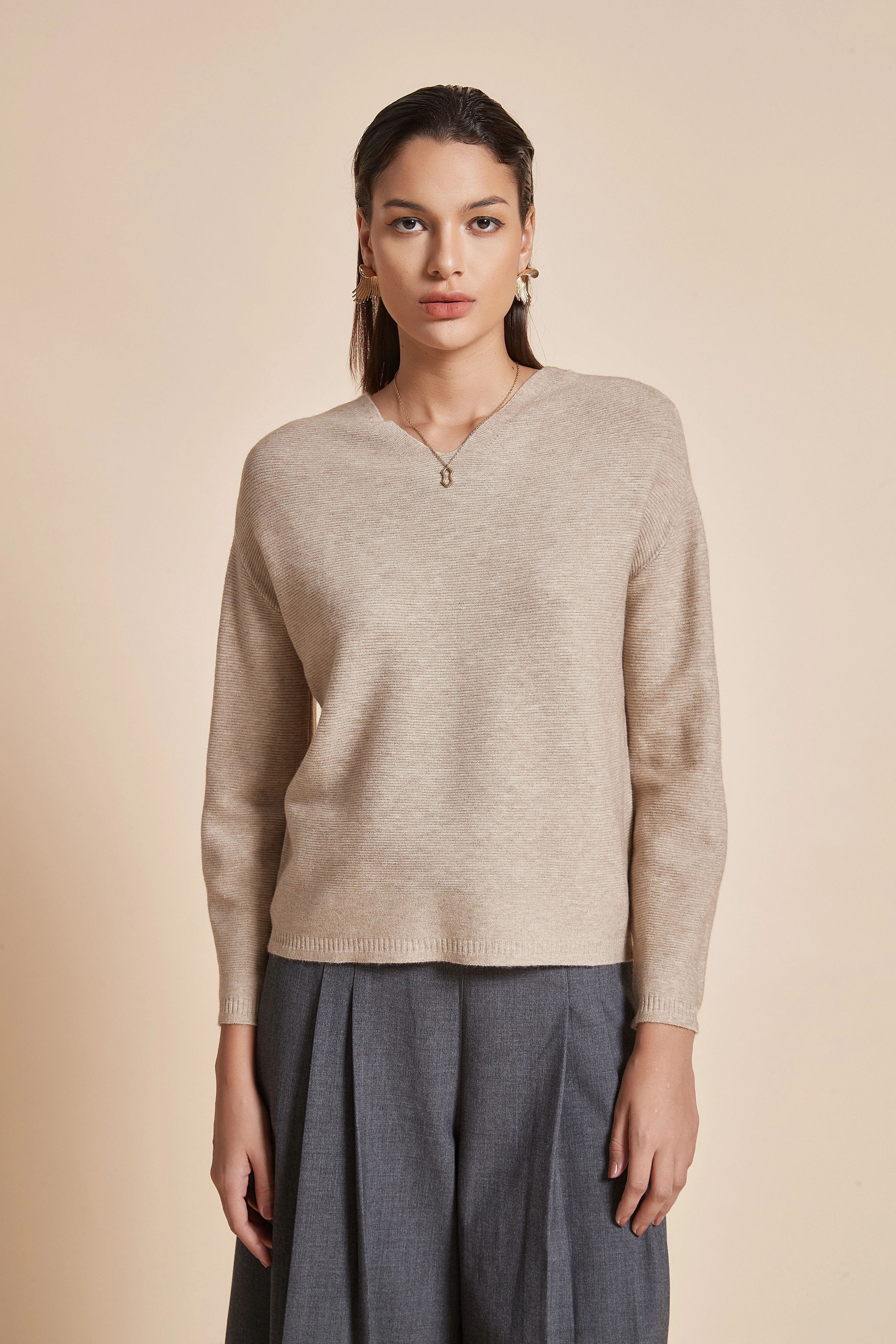 Plain Blouse With Long Sleeves And V-Neck - Image 5