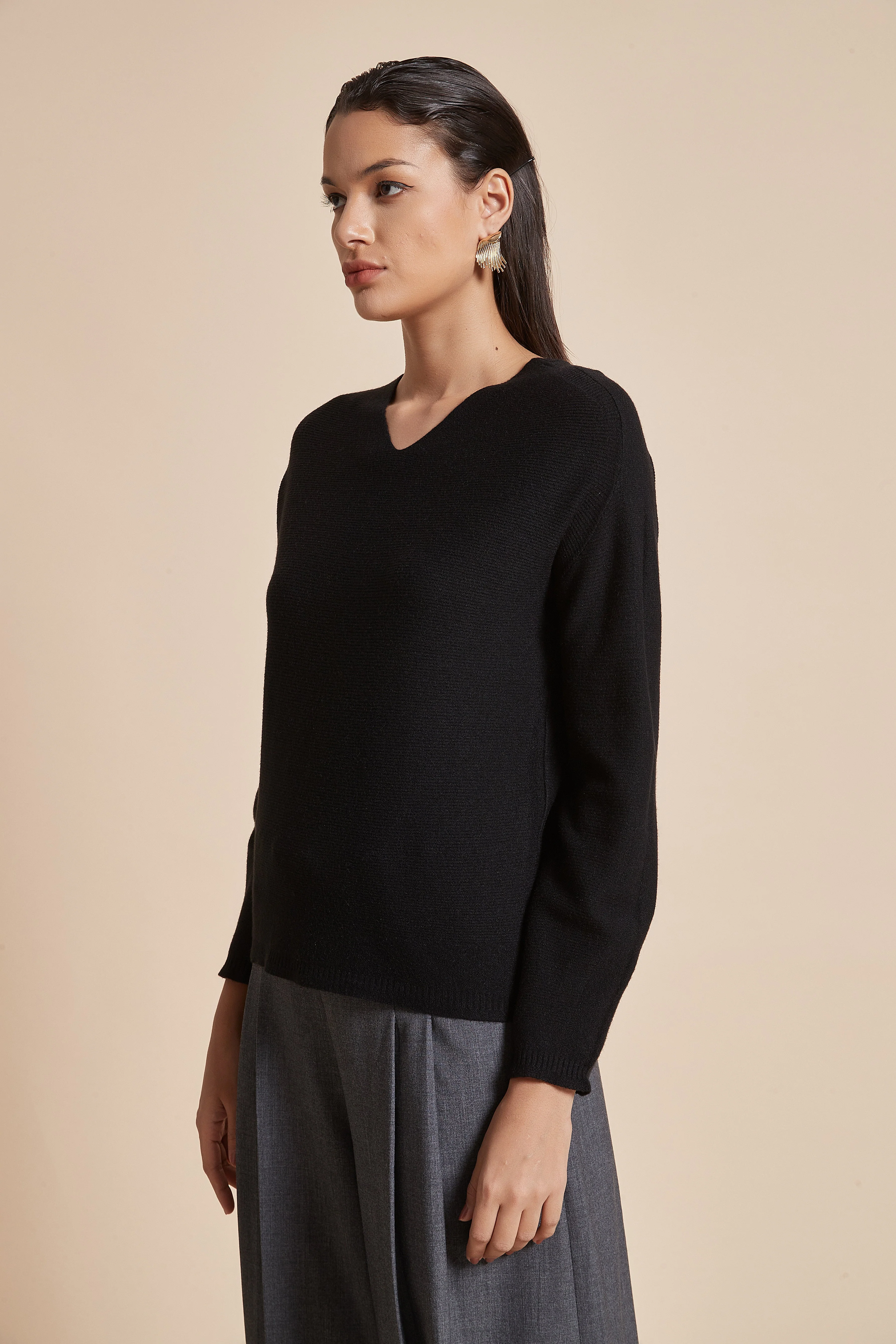 Fitted Plain Blouse With Long Sleeves - Image 2