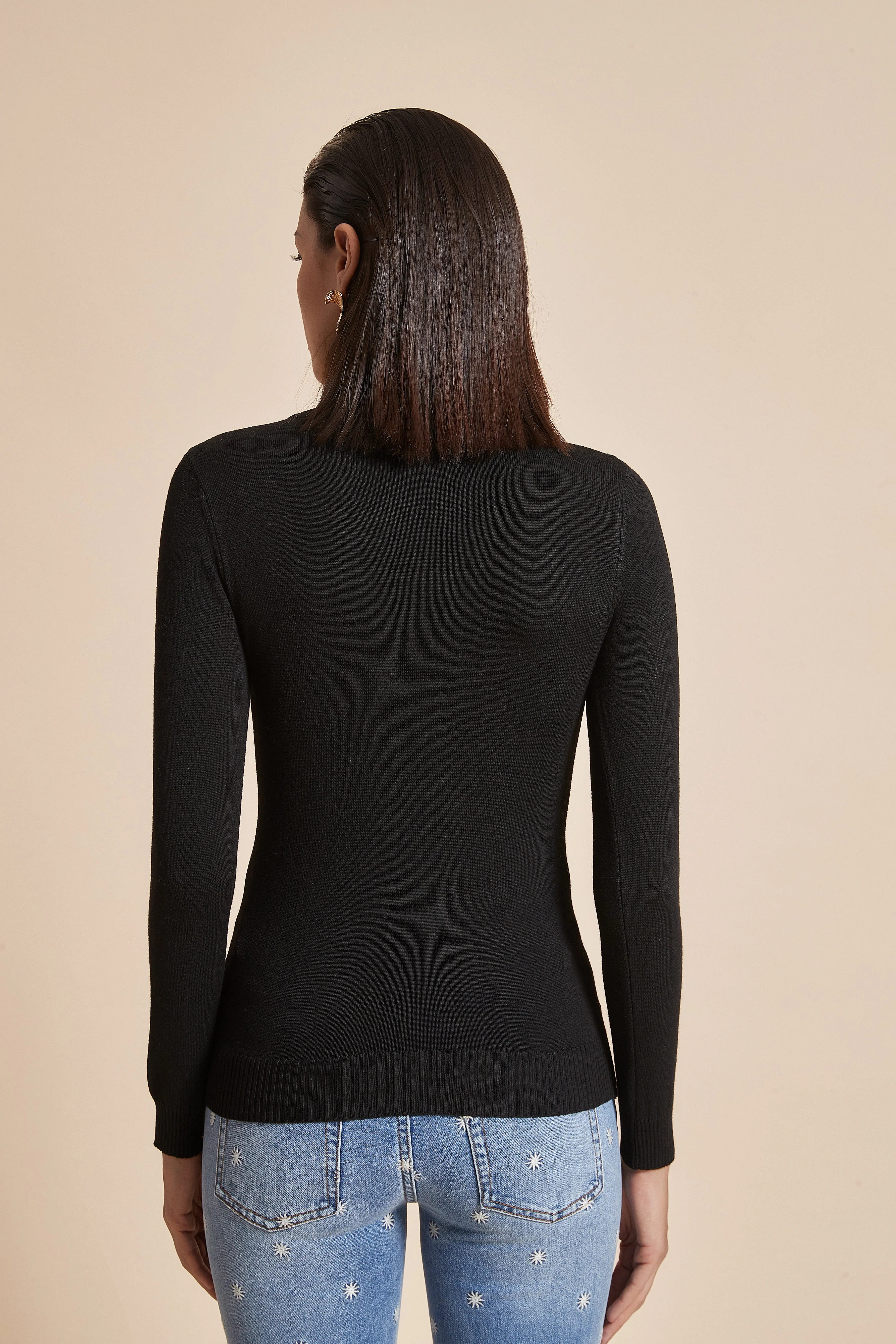 Plain Ribbed High-Neck Blouse With Long Sleeves - Image 8