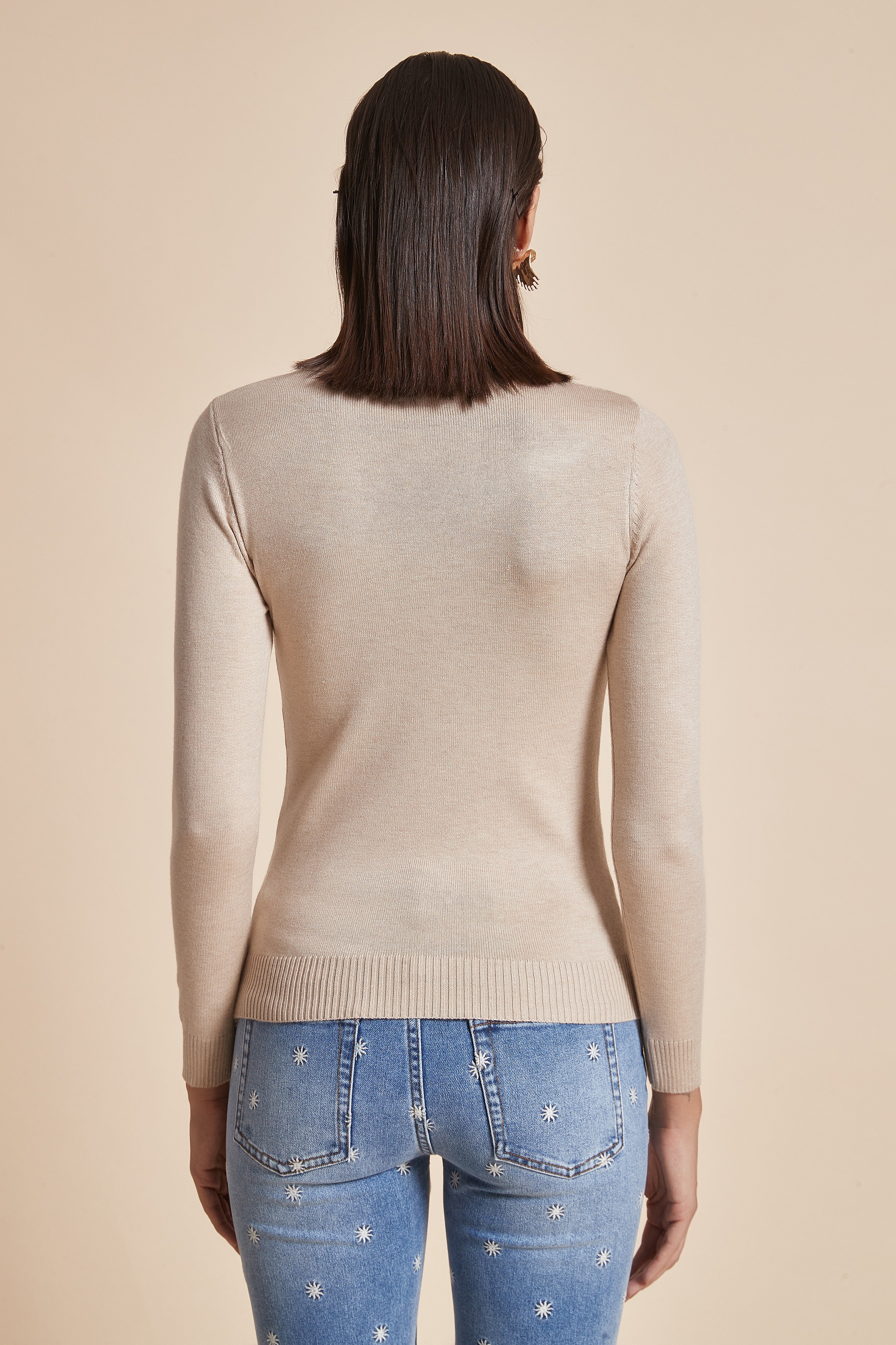 Plain Ribbed High-Neck Blouse With Long Sleeves - Image 8