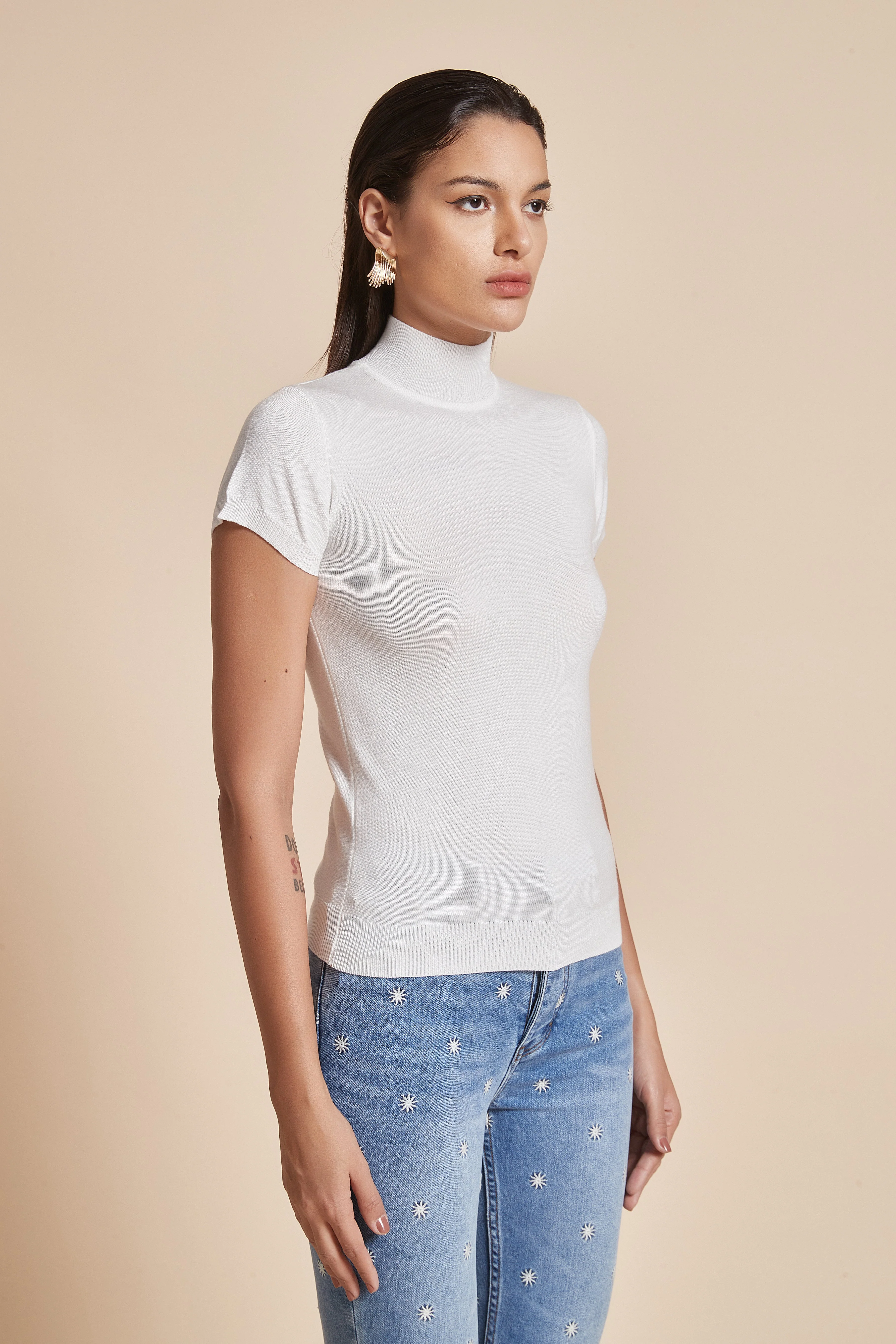 Short Sleeve High-Neck Blouse - Image 3