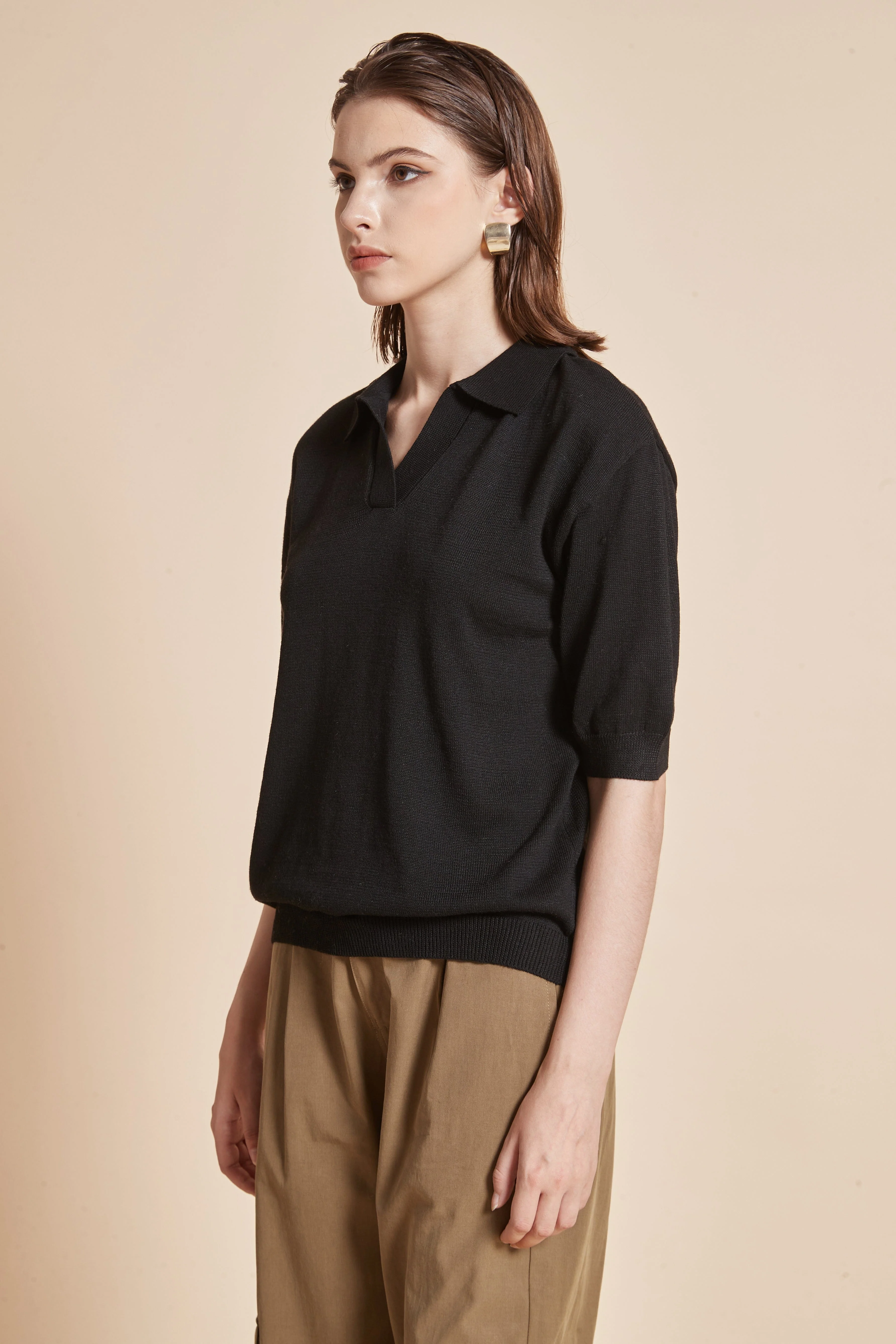 Plain Half-Sleeve Blouse With Collar - Image 2