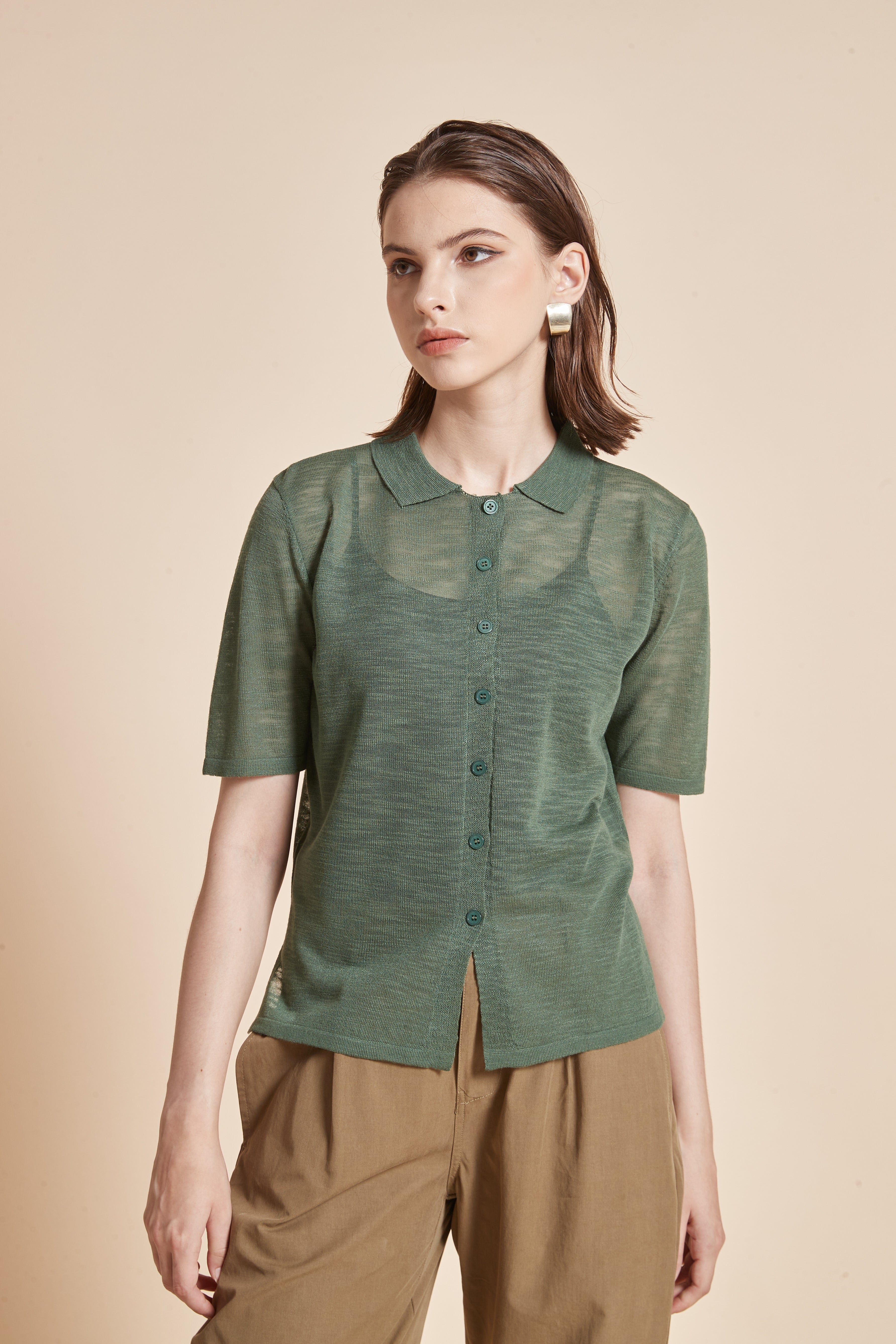 Plain Half-Sleeve Blouse with Front Buttons and Collar - Image 4