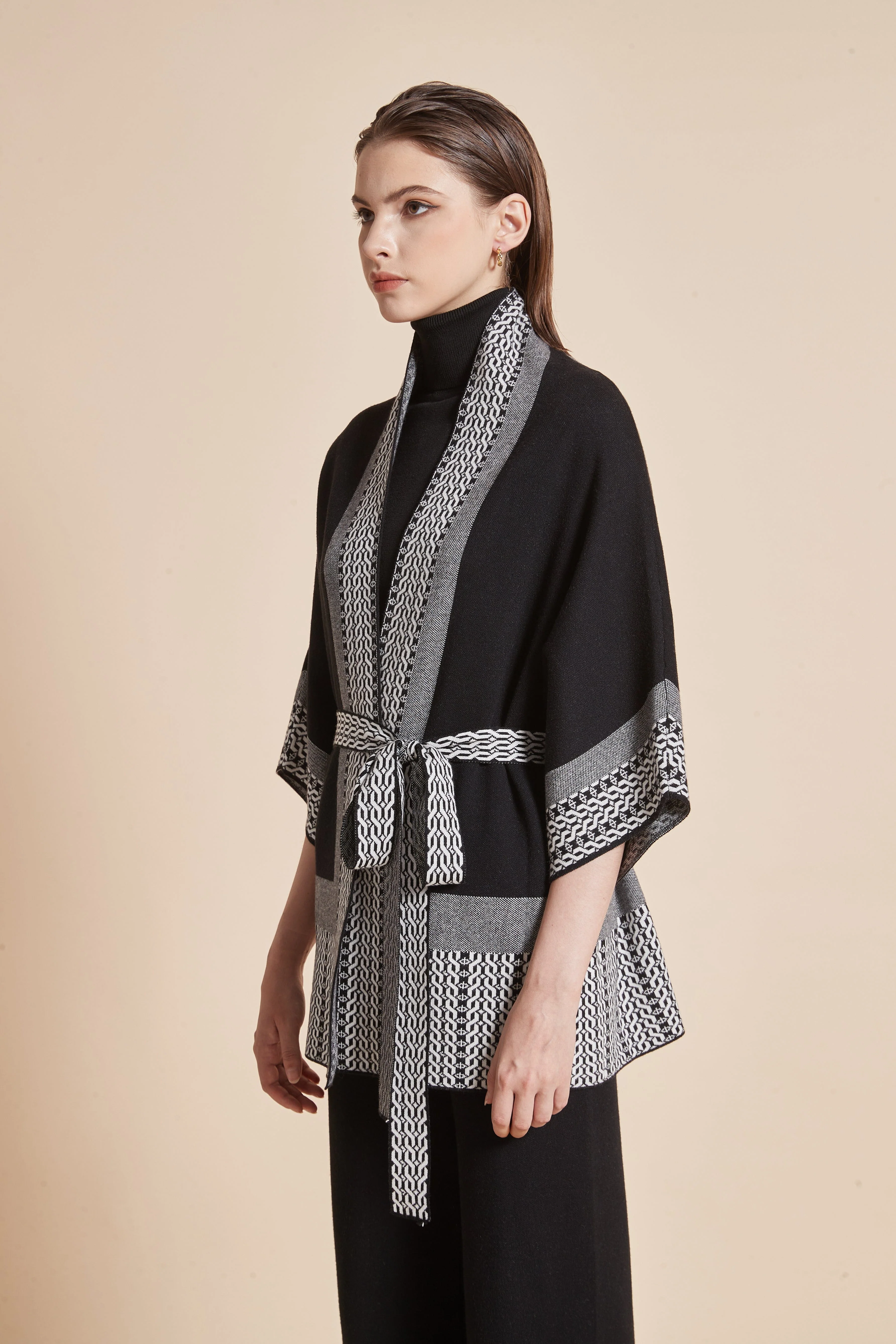 Long Polka-Dot Cardigan With 3/4 Sleeves And A Waist Belt - Image 4