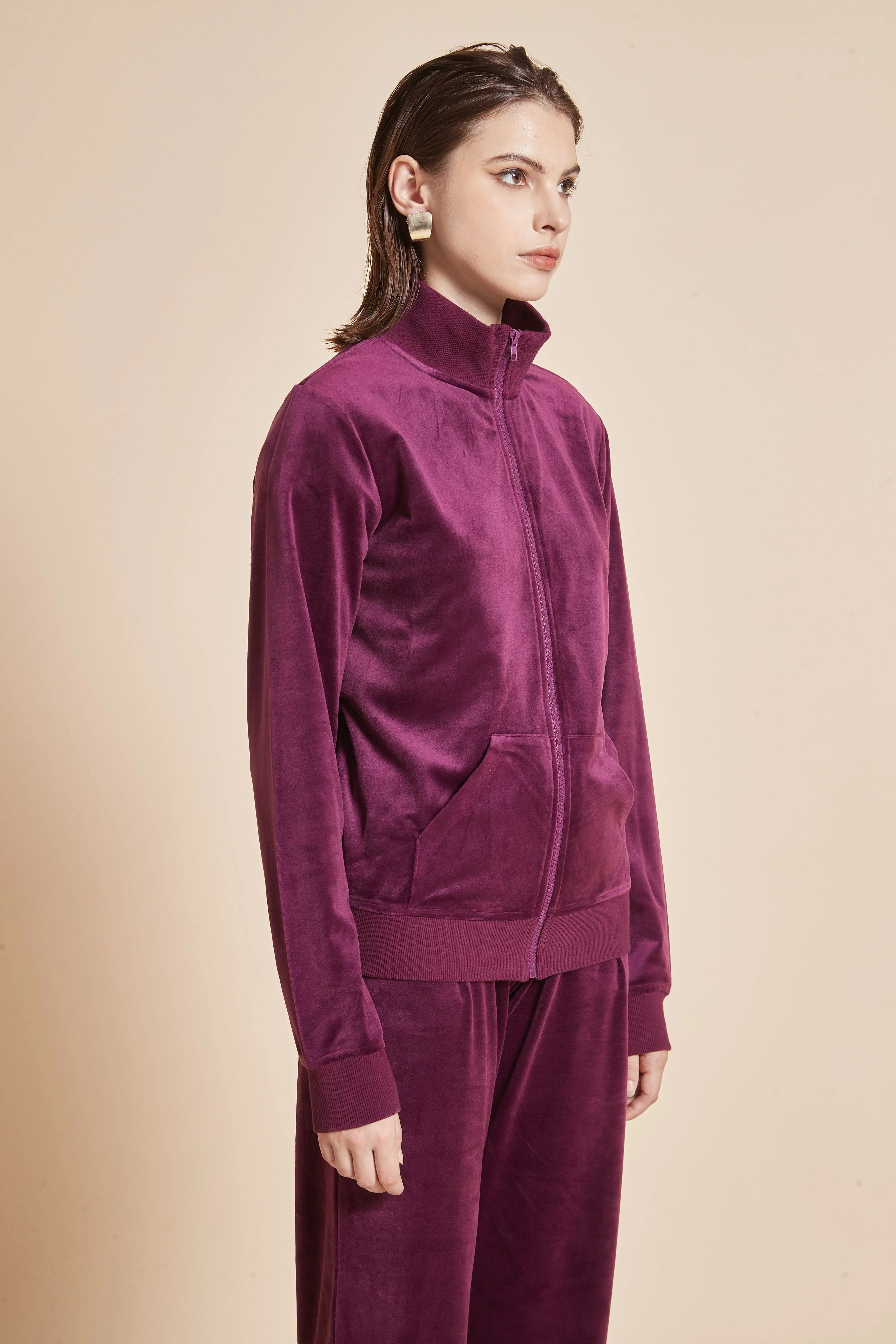 High-Neck Jacket With Long Sleeves And Front Zipper - Image 3