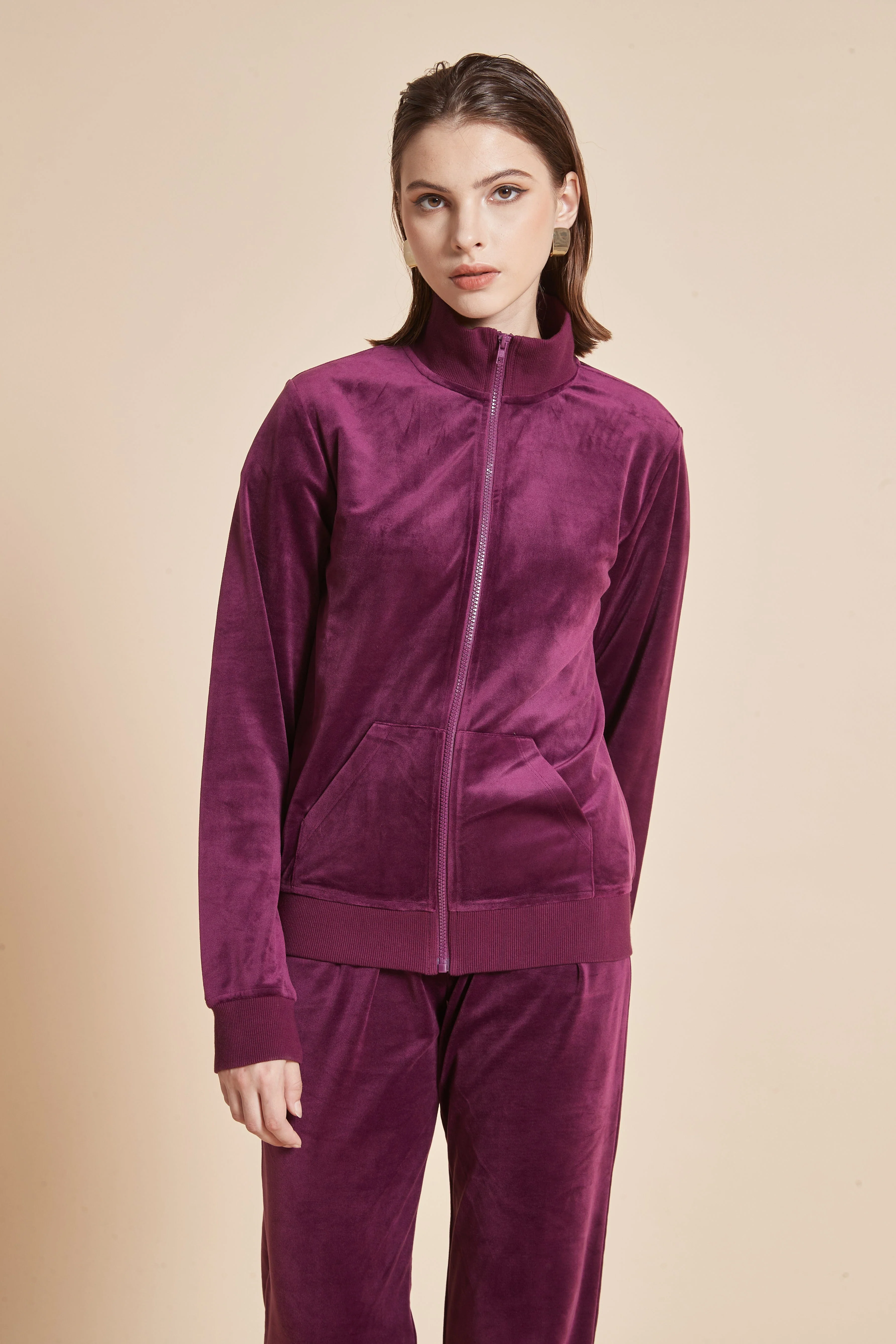High-Neck Jacket With Long Sleeves And Front Zipper - Image 4