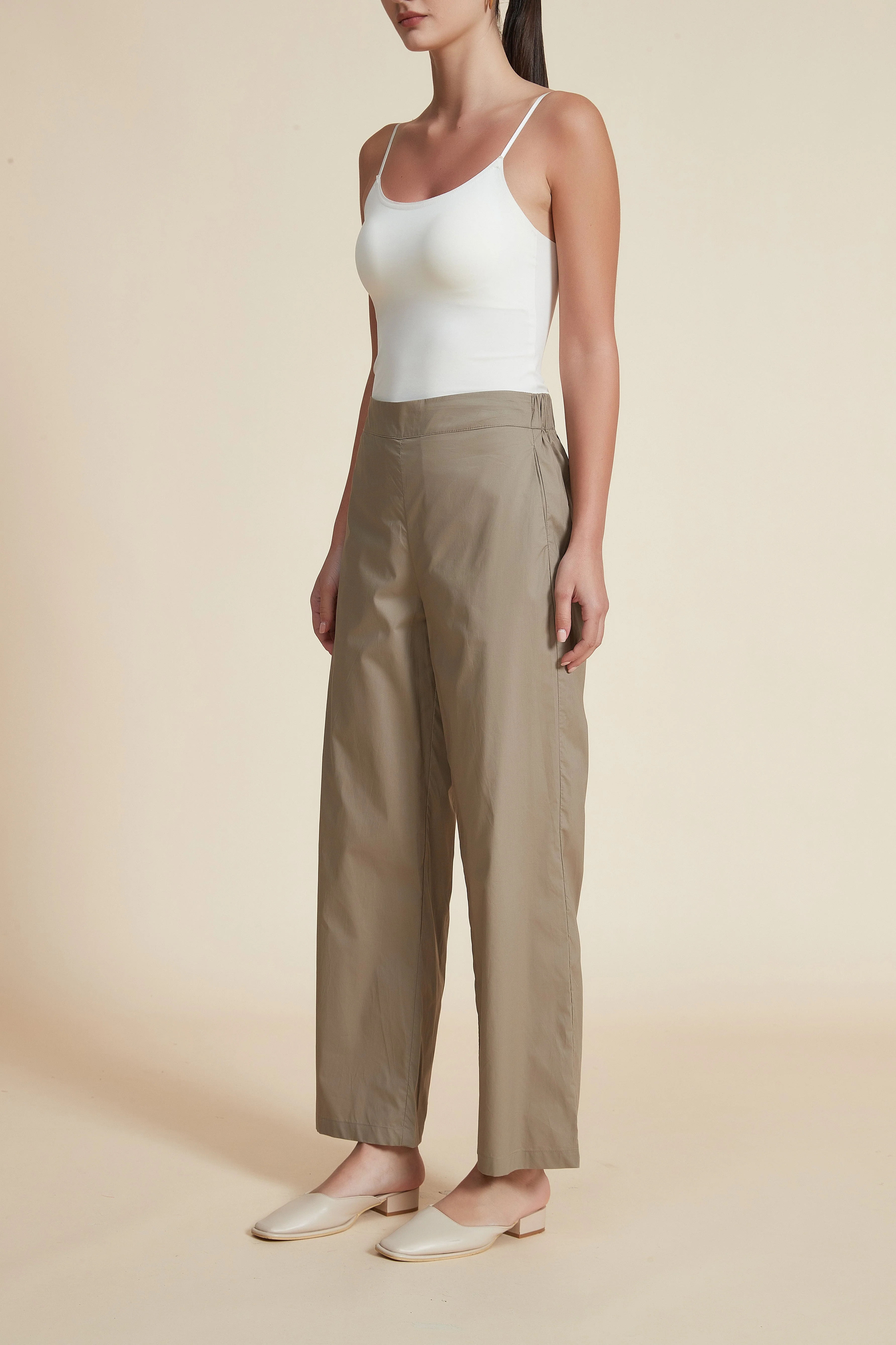 Wide-Leg Solid Long Pants - Image 4