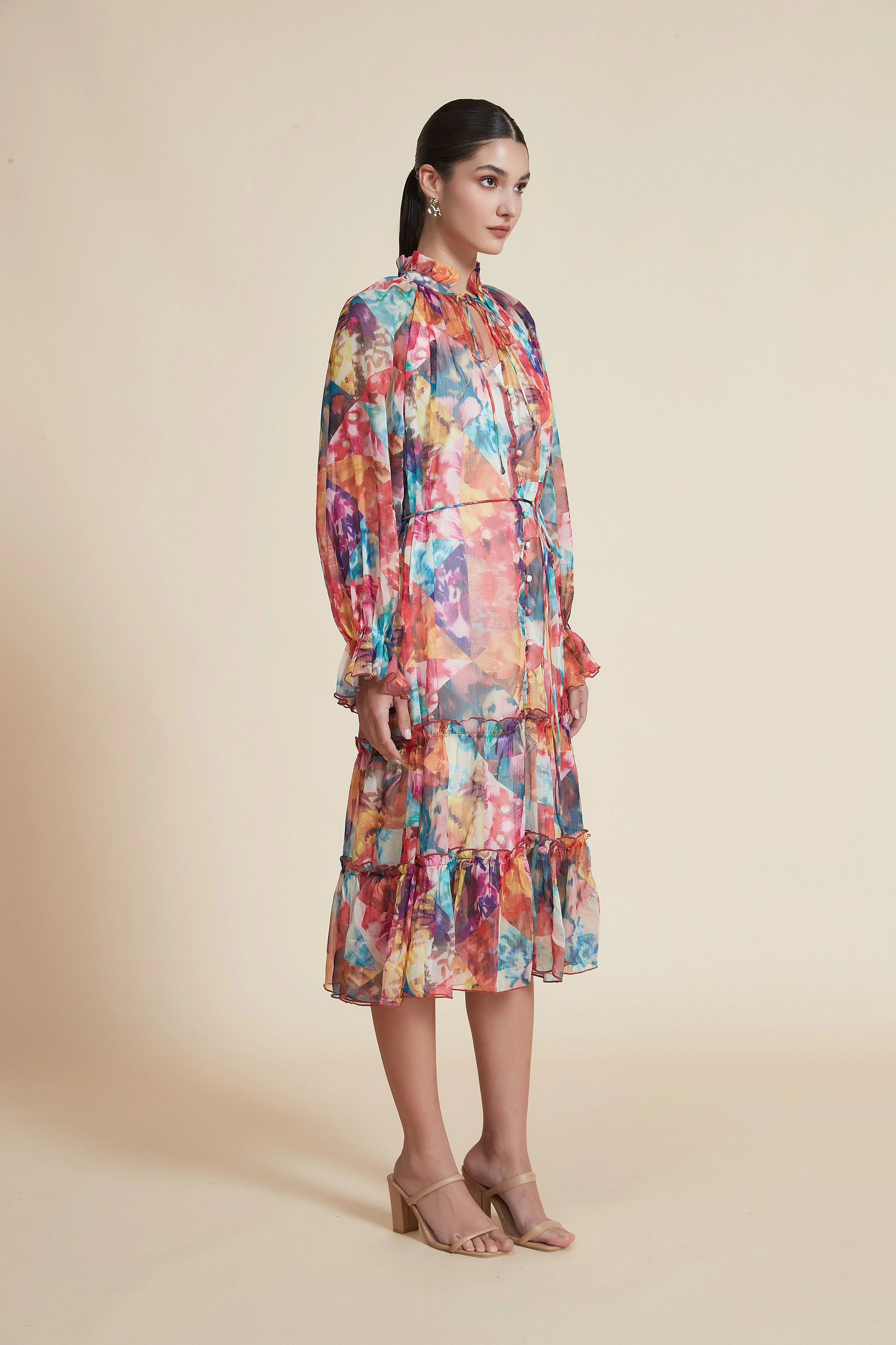 Knee-length Printed Ruffled Dress with Long Sleeves - Image 6