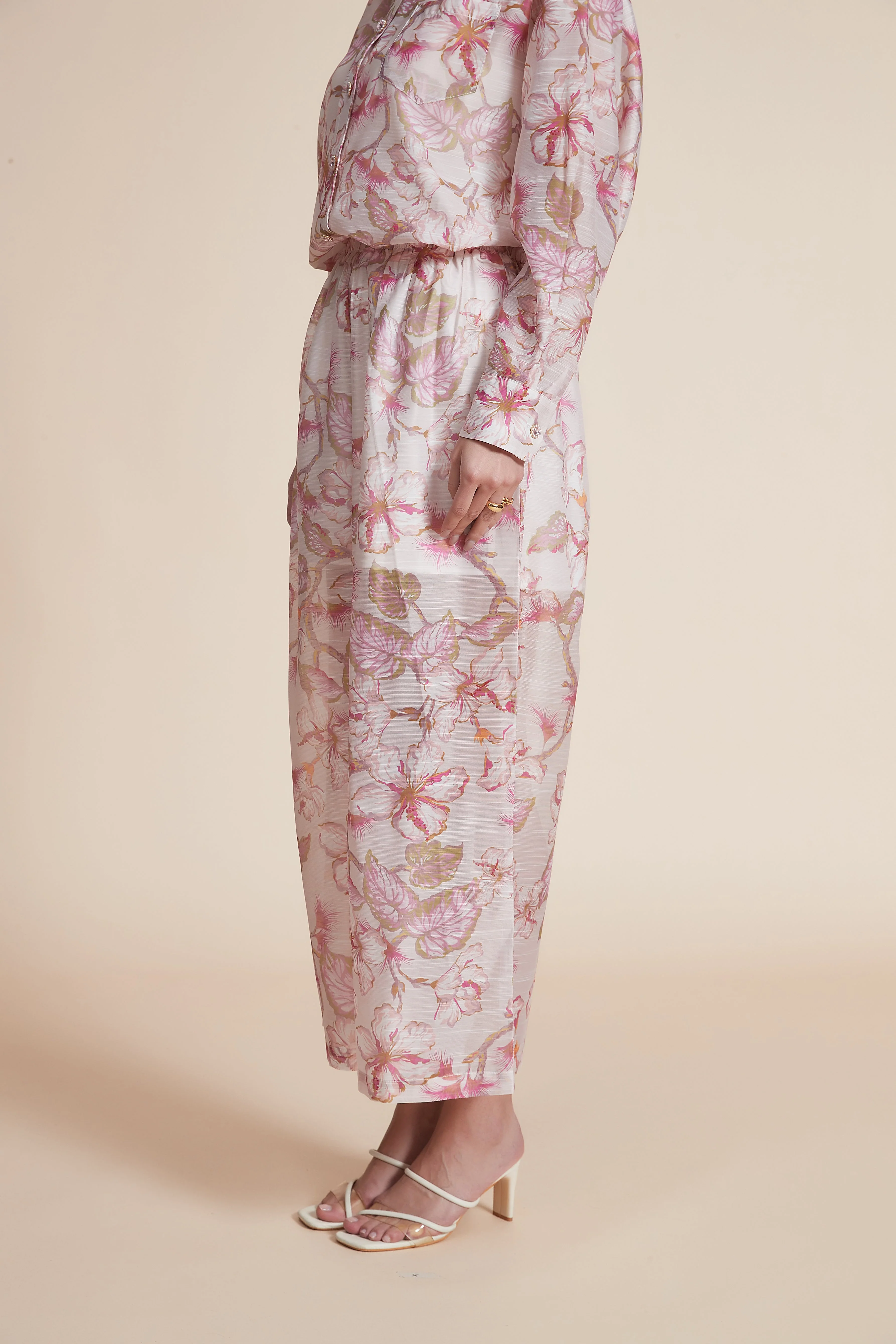 Wide-Leg Printed Long Pants - Image 6