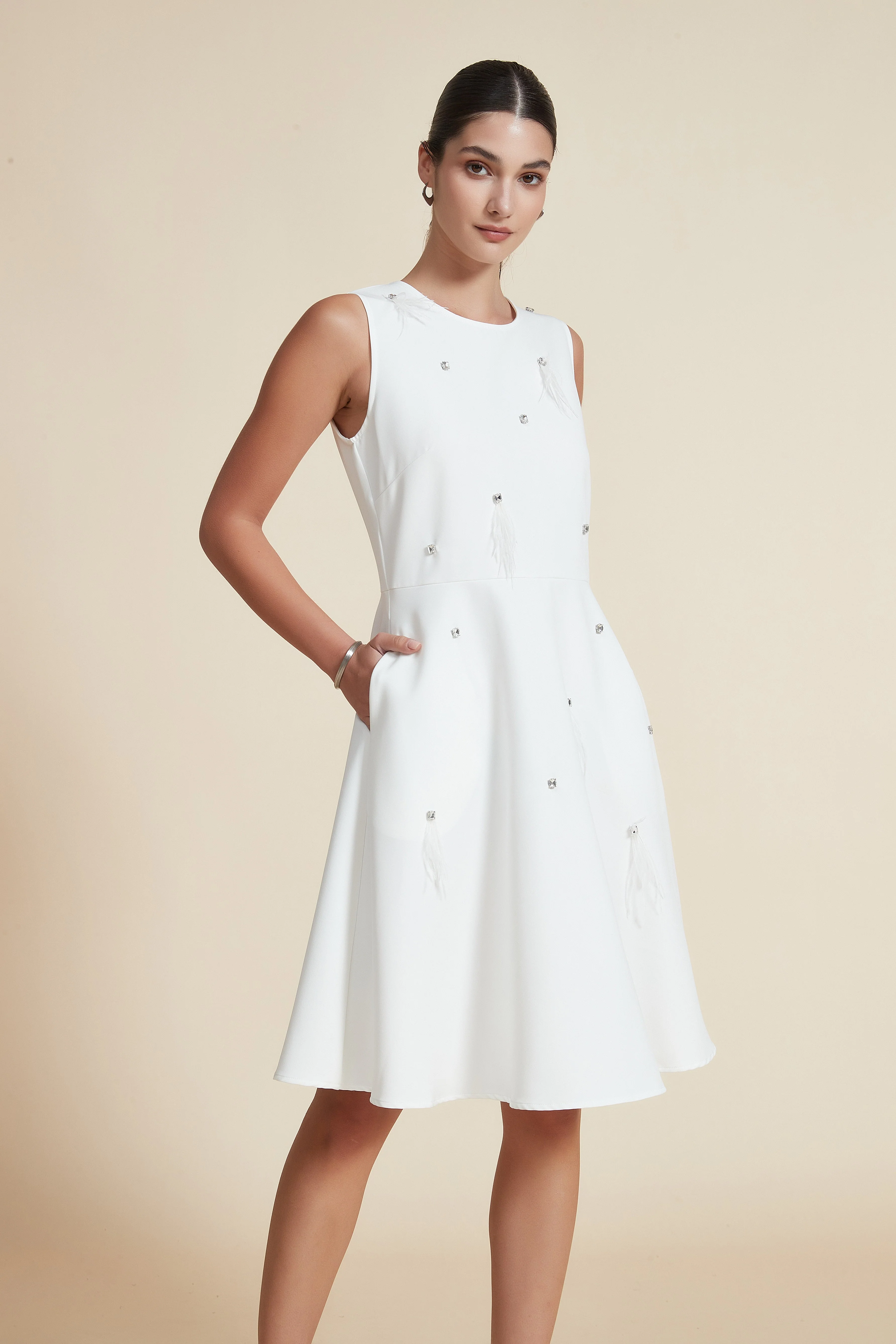 Knee-Length Sleeveless Solid Dress with Round Neck