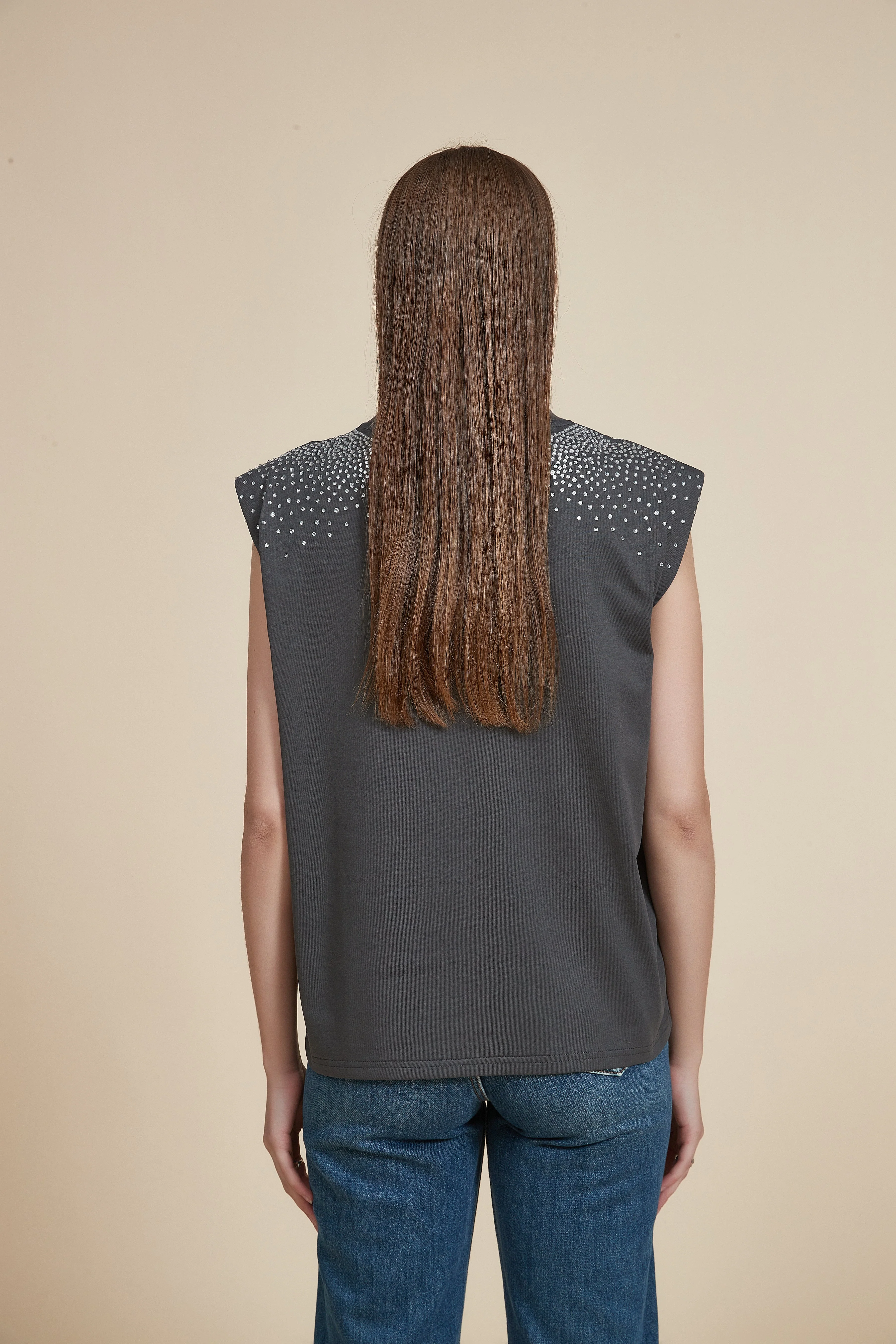 Sleeveless Polka Dot Blouse with Round Neck - Image 11