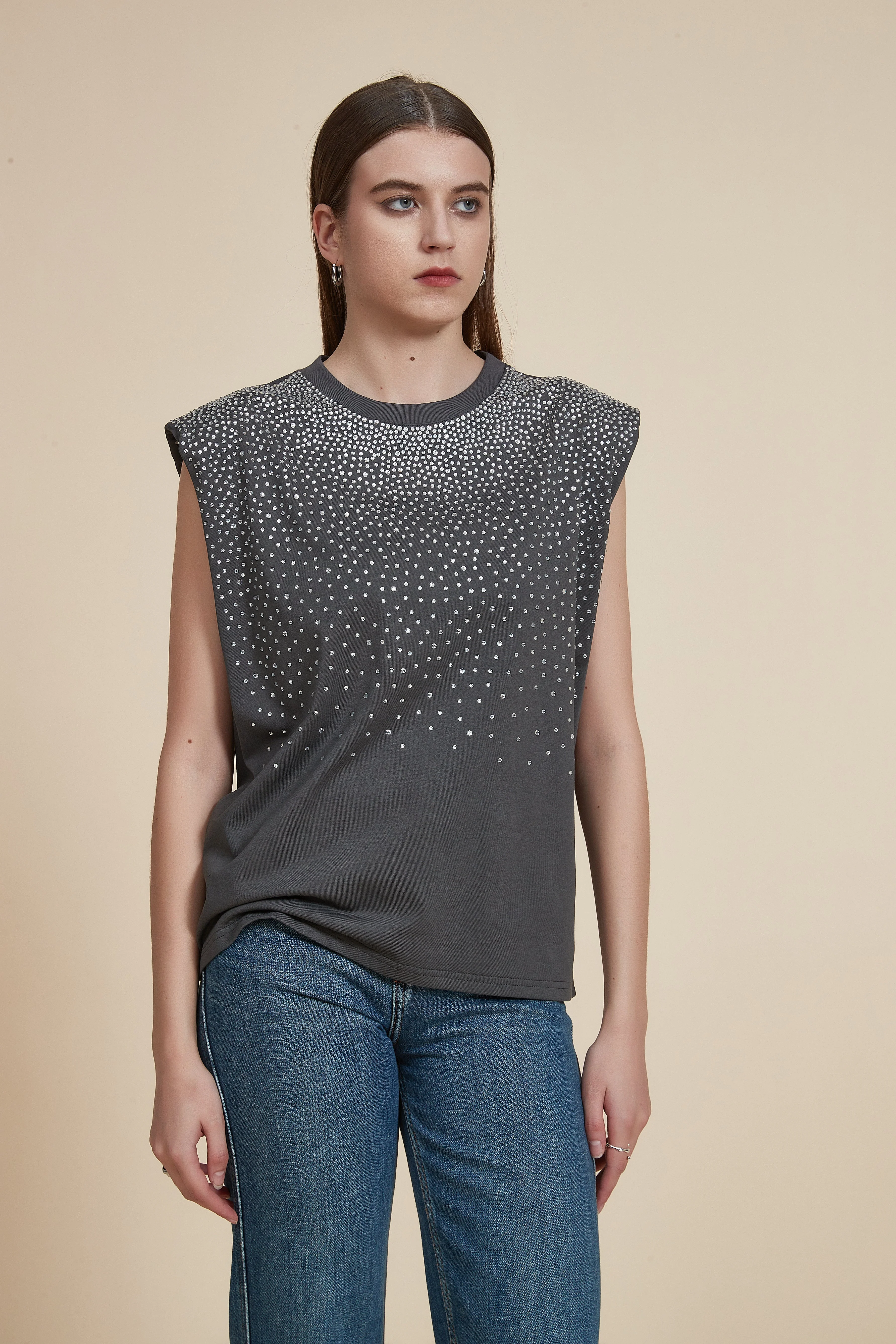 Sleeveless Polka Dot Blouse with Round Neck - Image 12