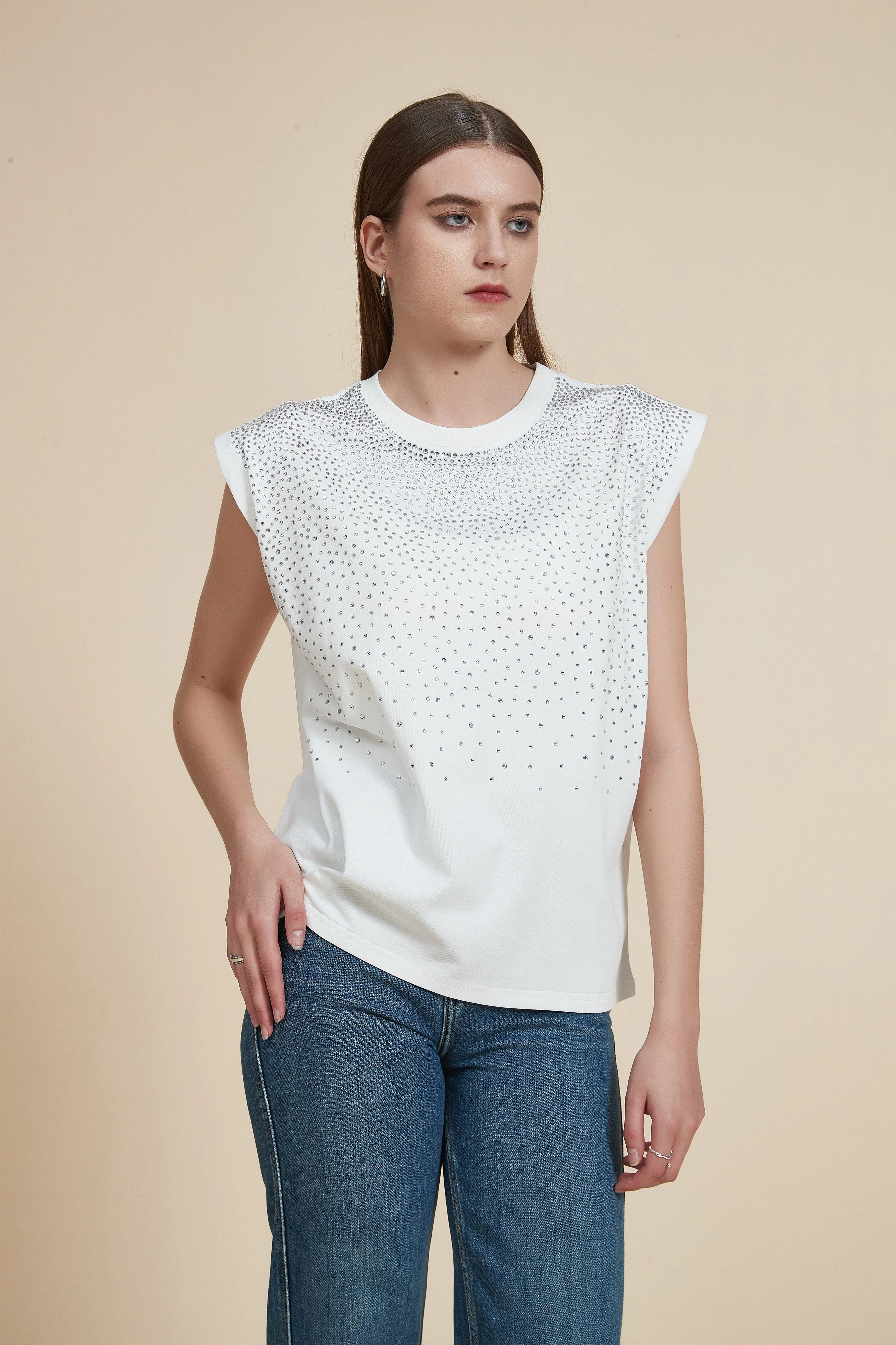 Sleeveless Polka Dot Blouse with Round Neck - Image 18