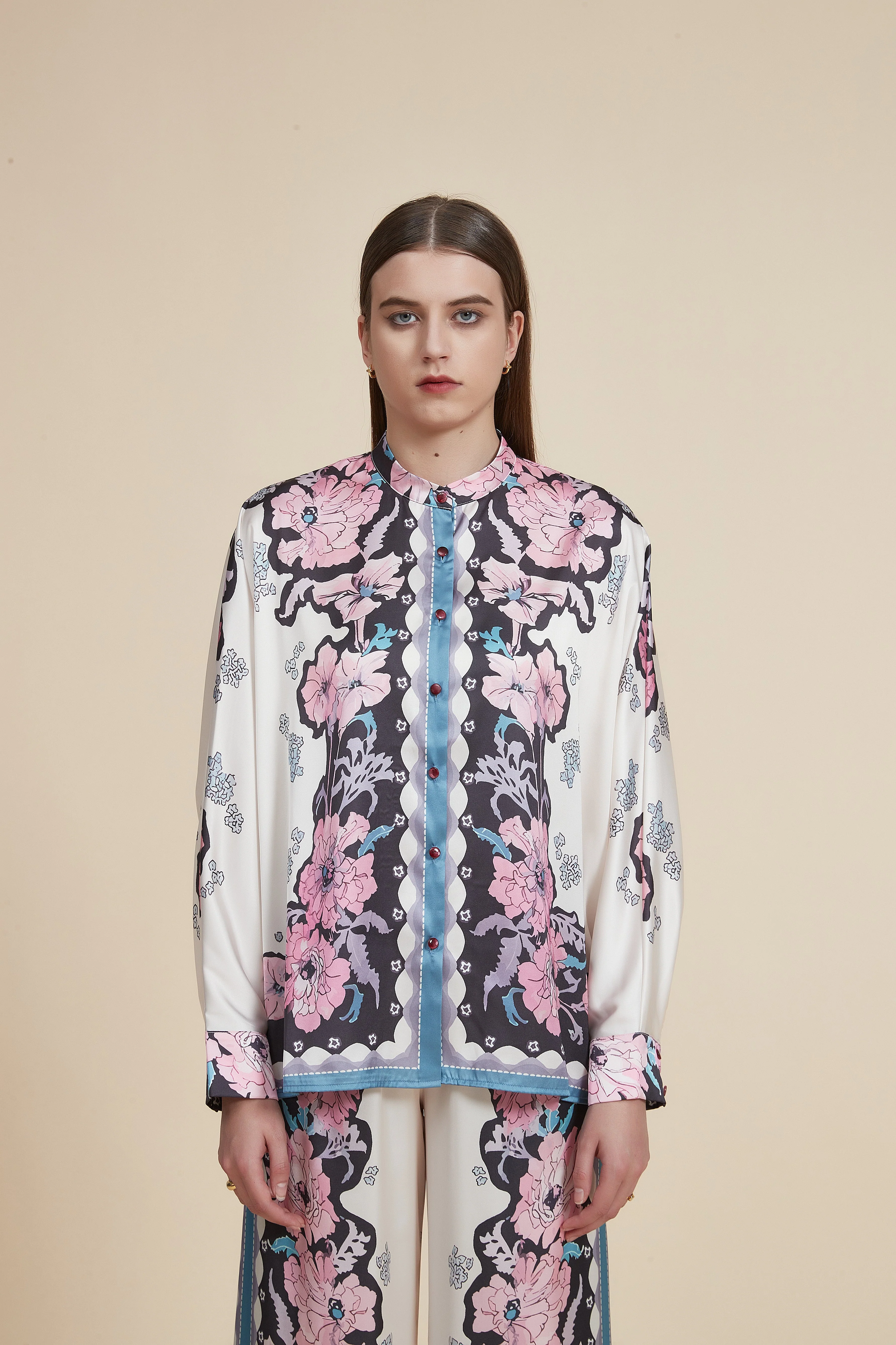 Floral Long Sleeve Hip-Length Blouse with Round Neck - Image 2