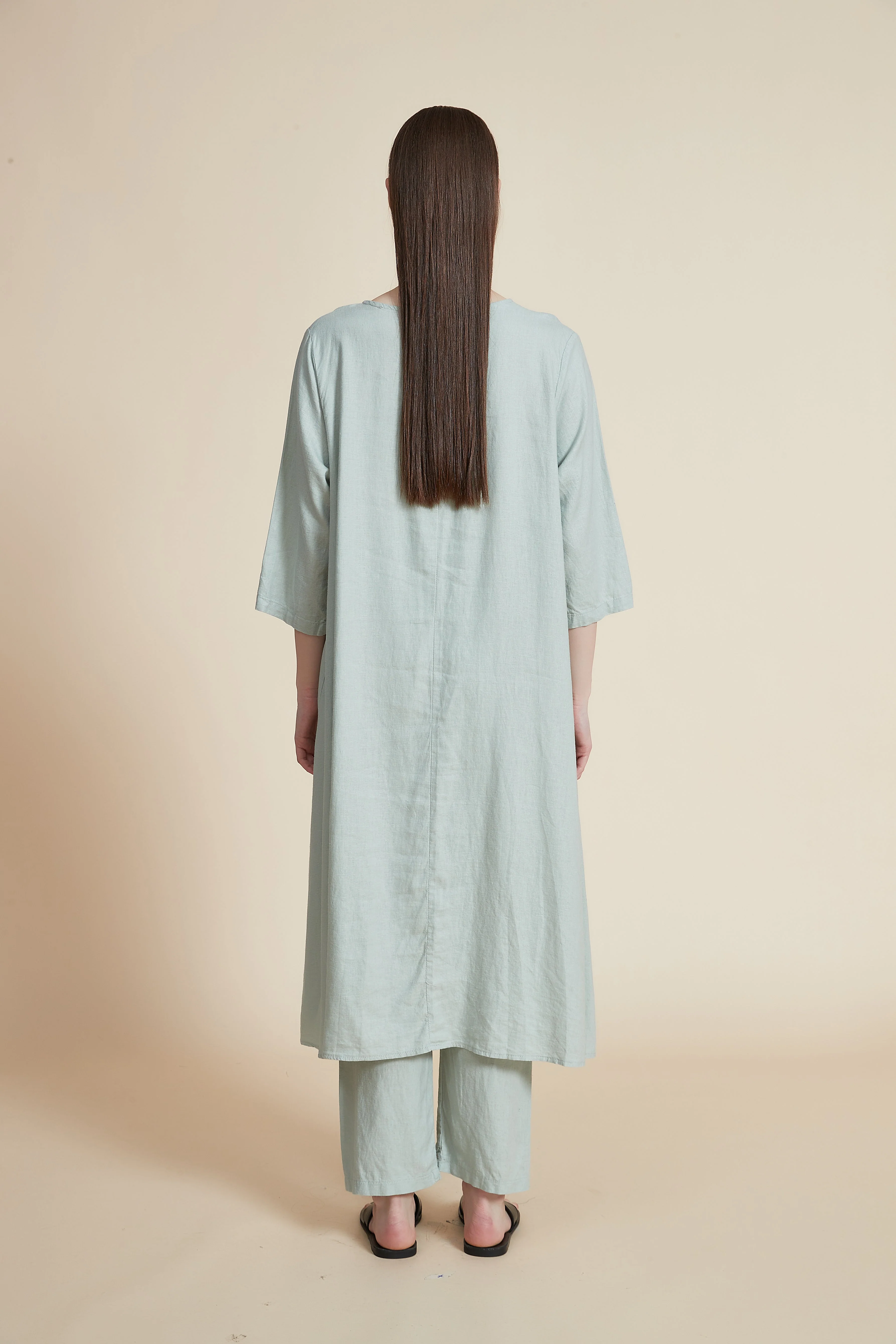 Short Sleeve Long Back Blouse with Round Neck - Image 11